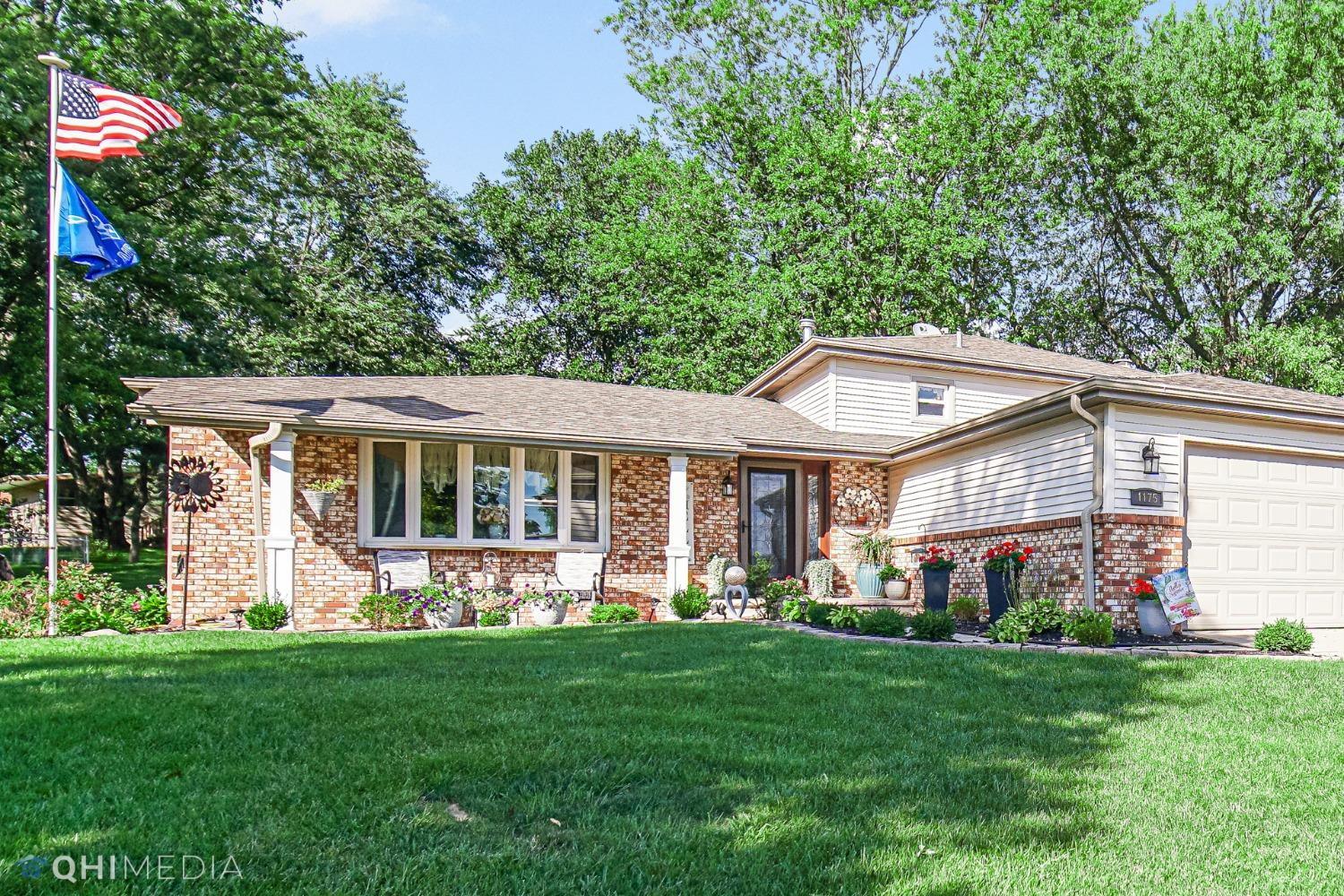 1175 Sunnyslope Drive