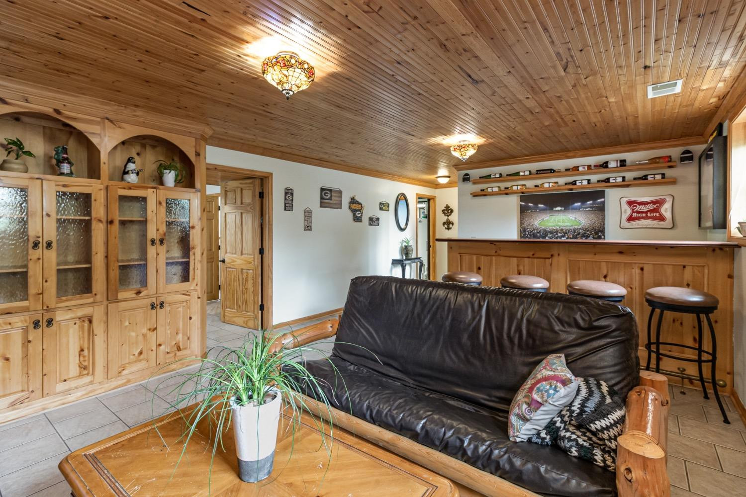 4192 Thornhill Drive