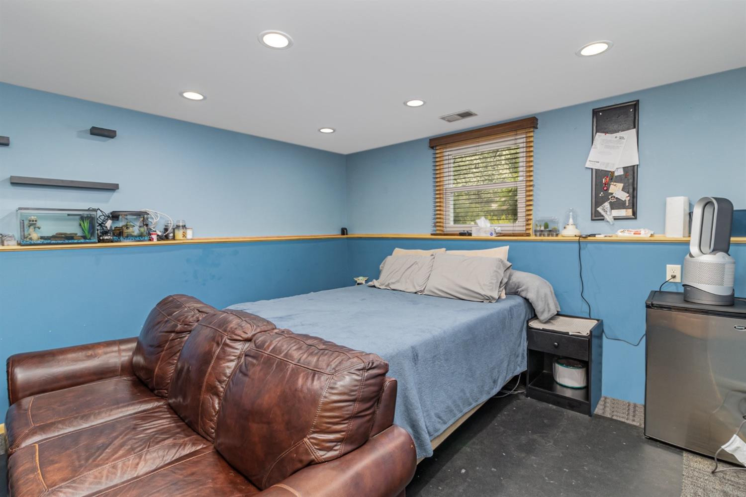 4192 Thornhill Drive