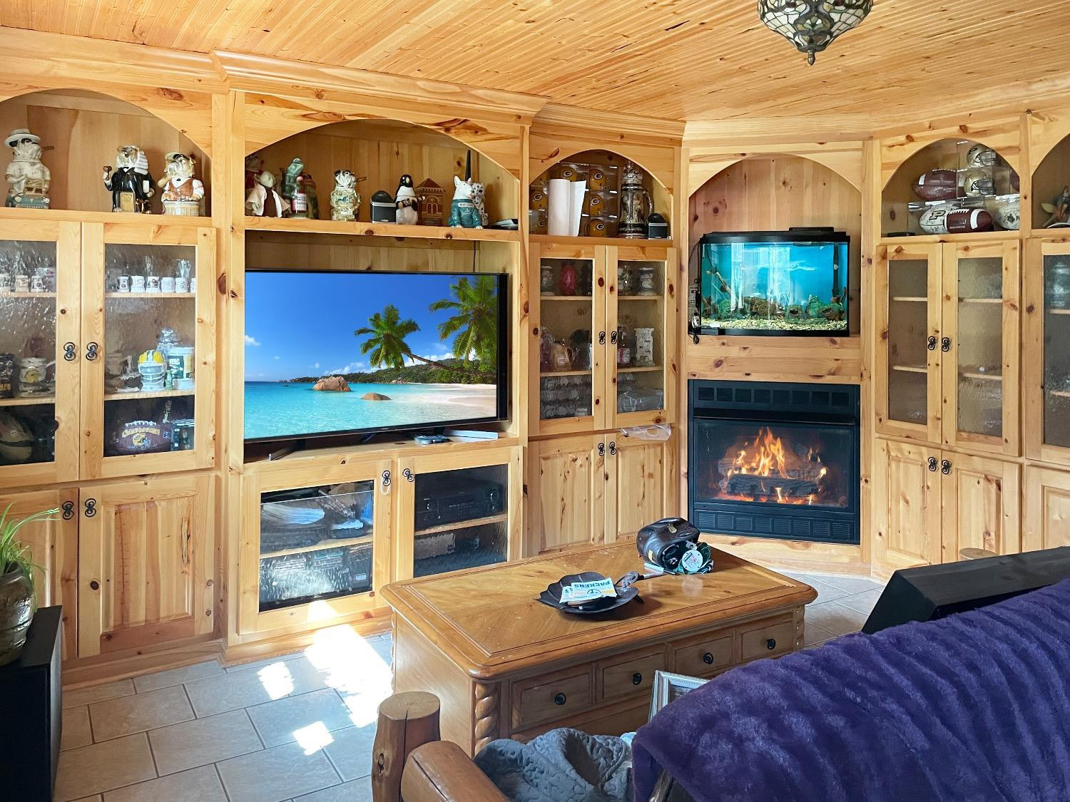 4192 Thornhill Drive