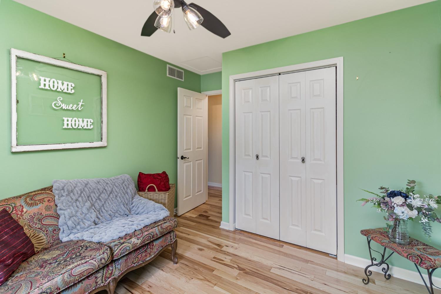 4192 Thornhill Drive