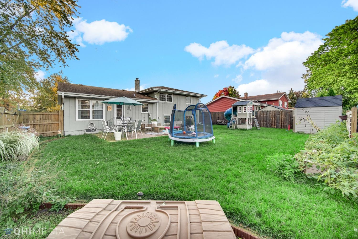9135 Crestwood Court