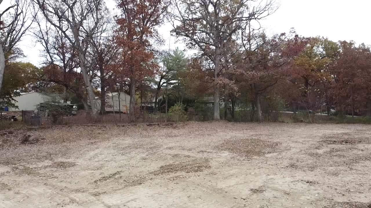 11217 Burr Street