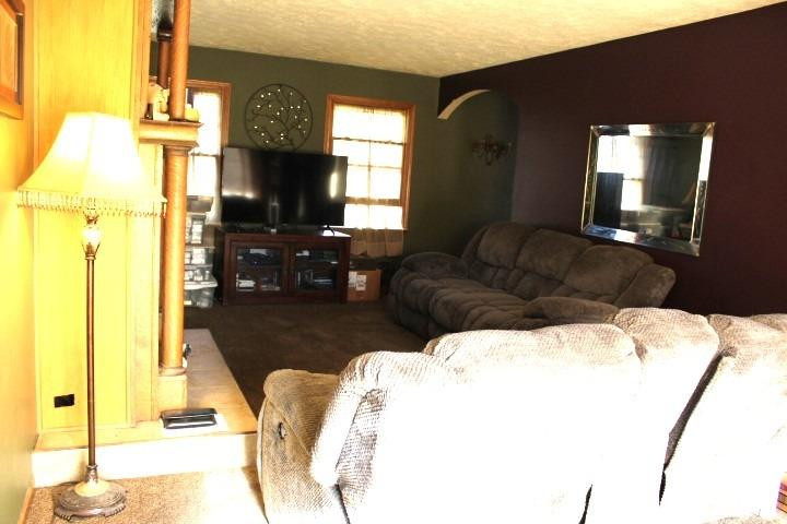 2845 E 400 S