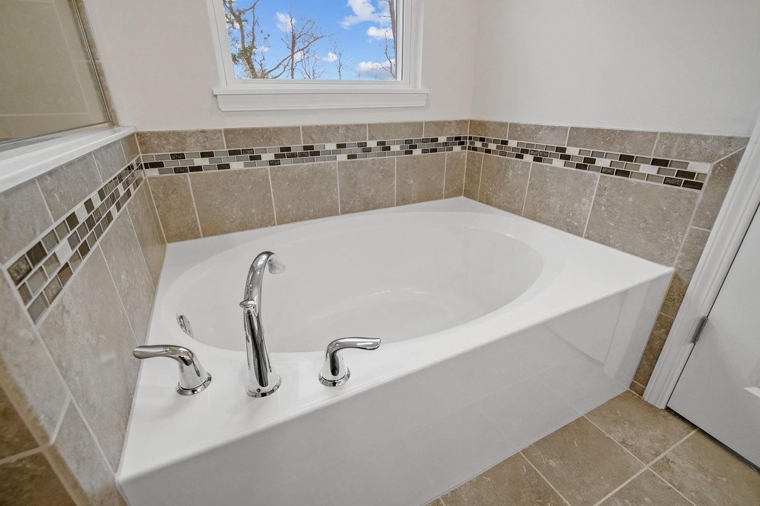 2460 Dunewood Street