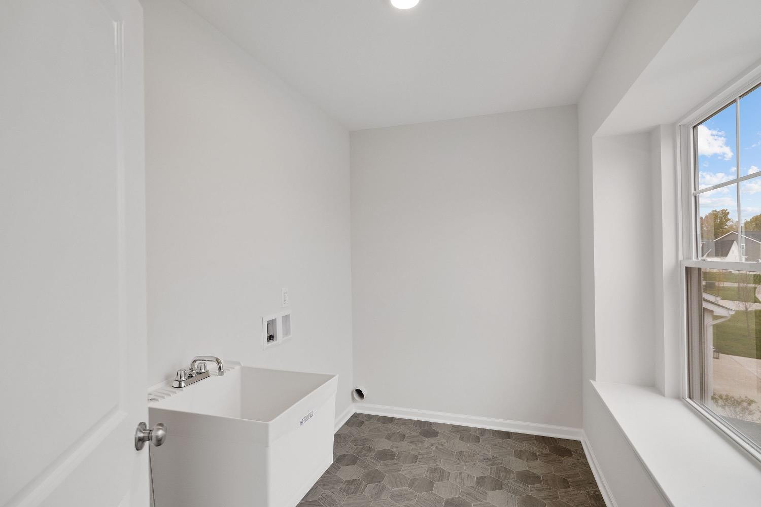 2460 Dunewood Street