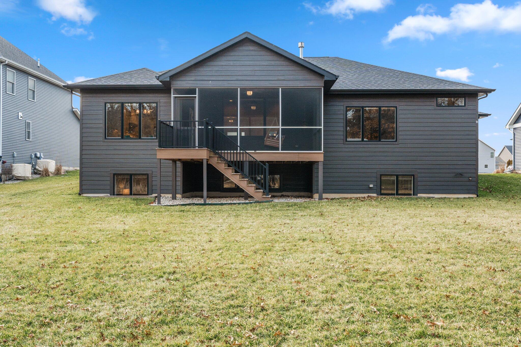 2102 Louis Drive