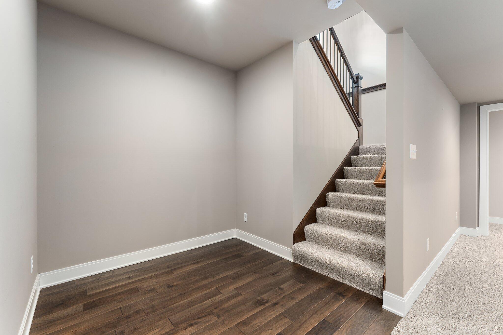 2102 Louis Drive