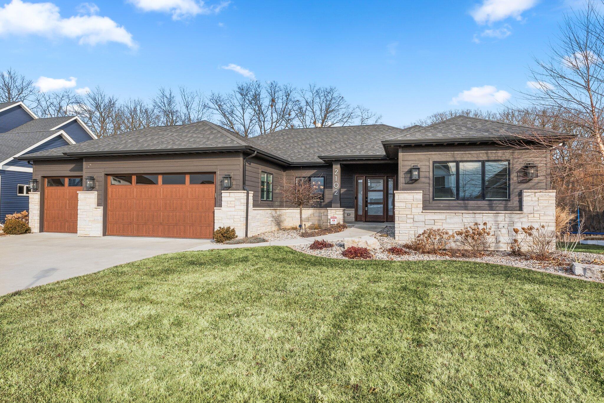 2102 Louis Drive