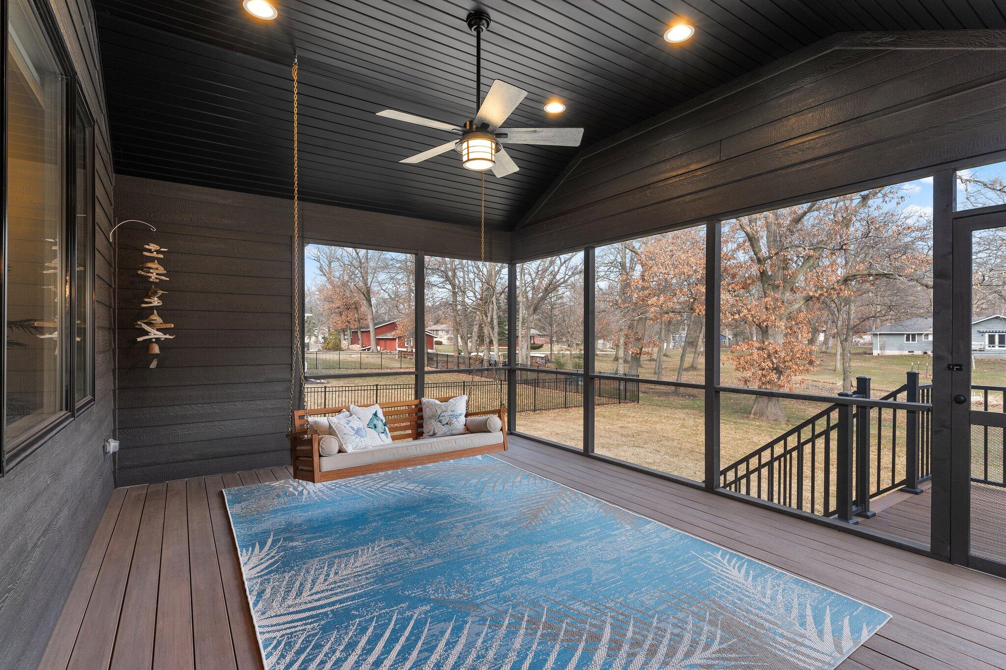 2102 Louis Drive
