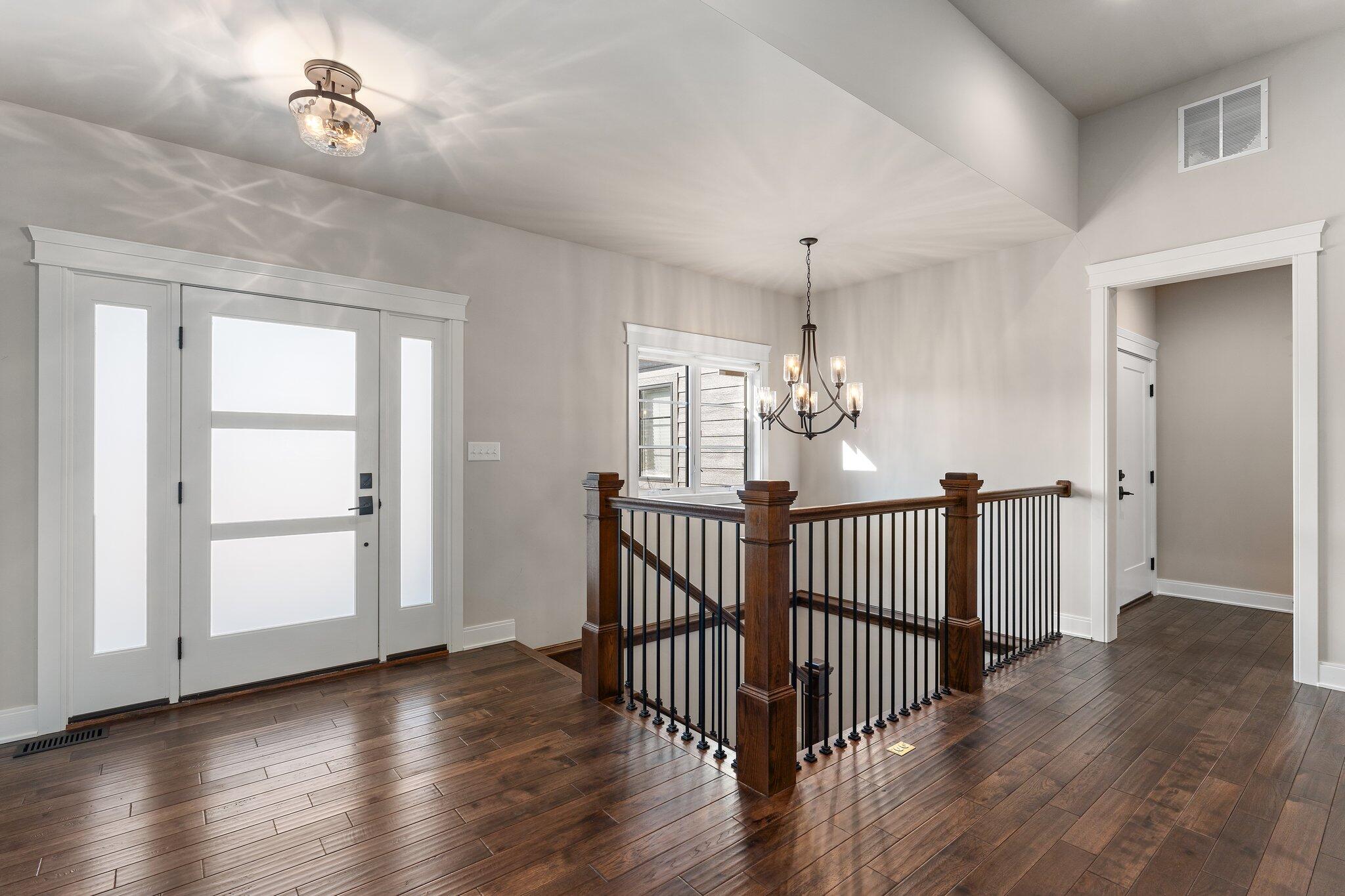 2102 Louis Drive