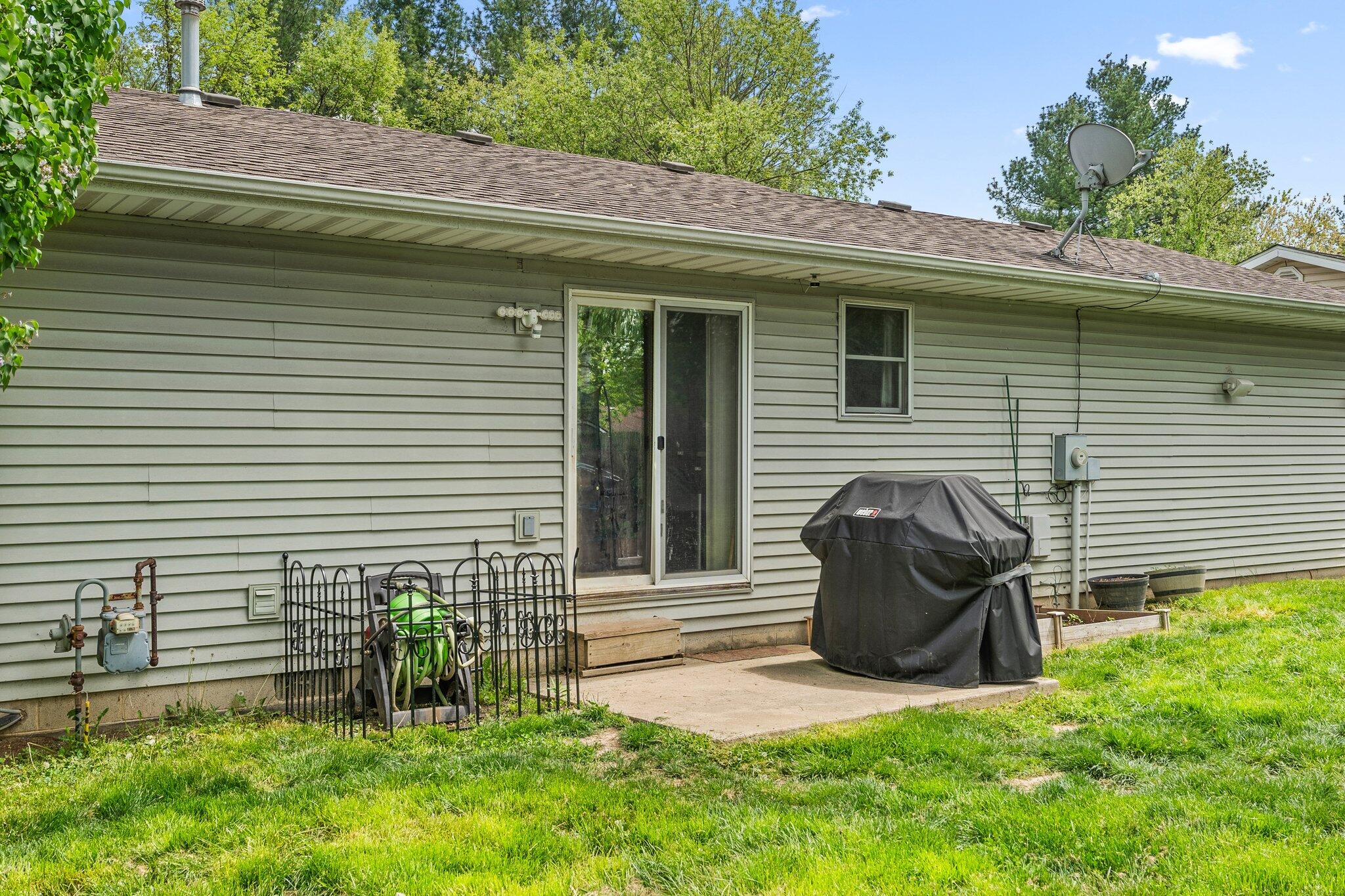 16 S California Street