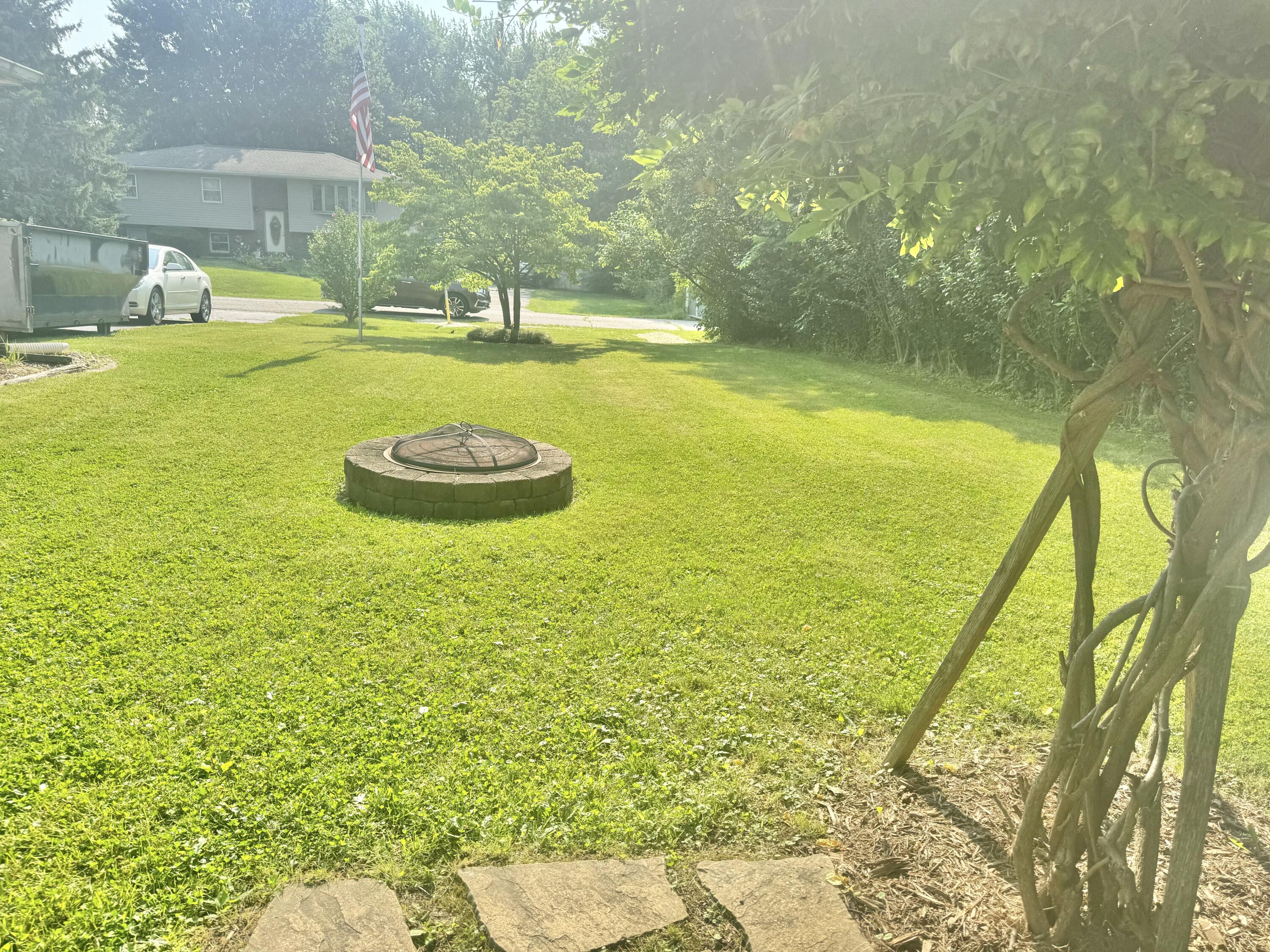 3912 Brookside Drive