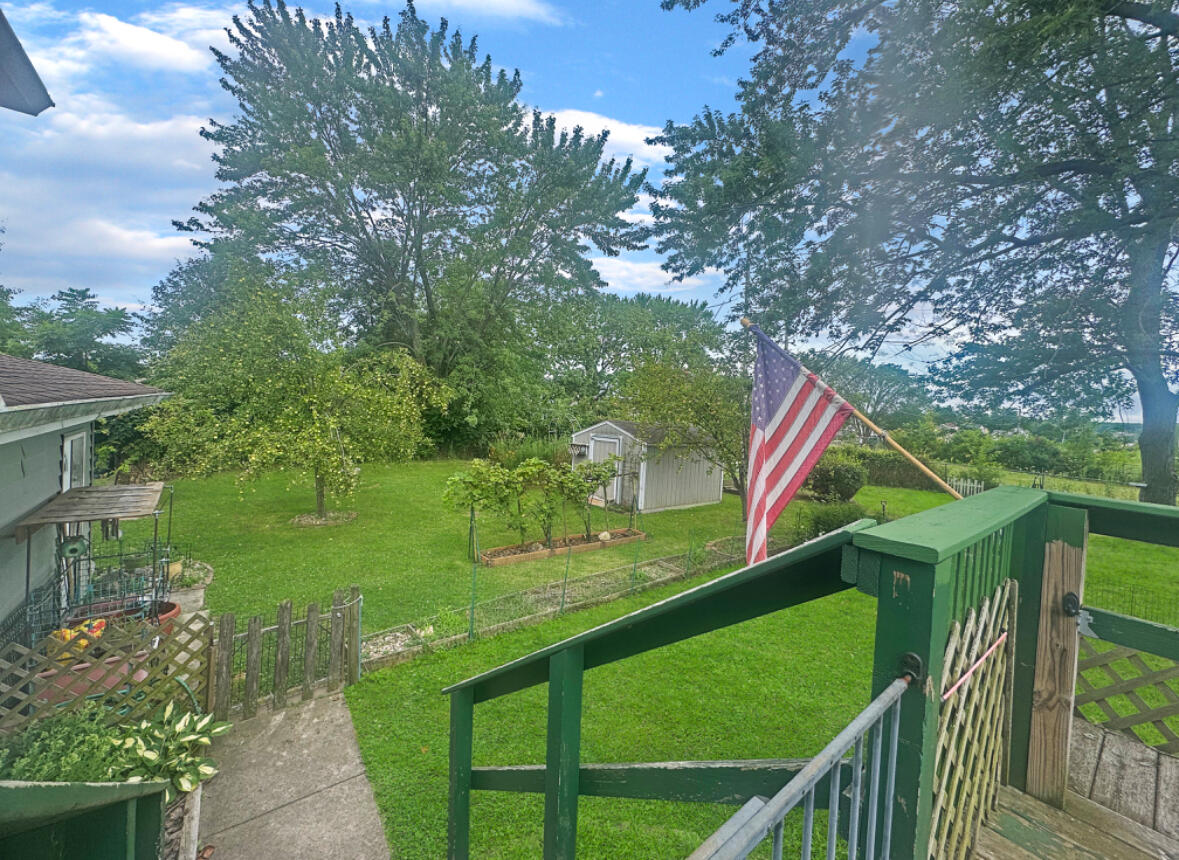 3912 Brookside Drive