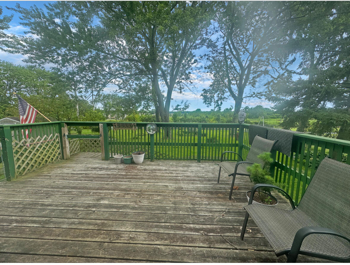 3912 Brookside Drive