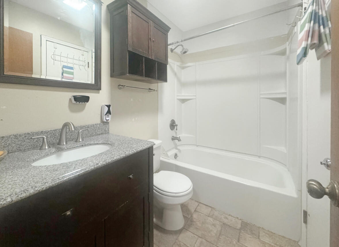 3912 Brookside Drive