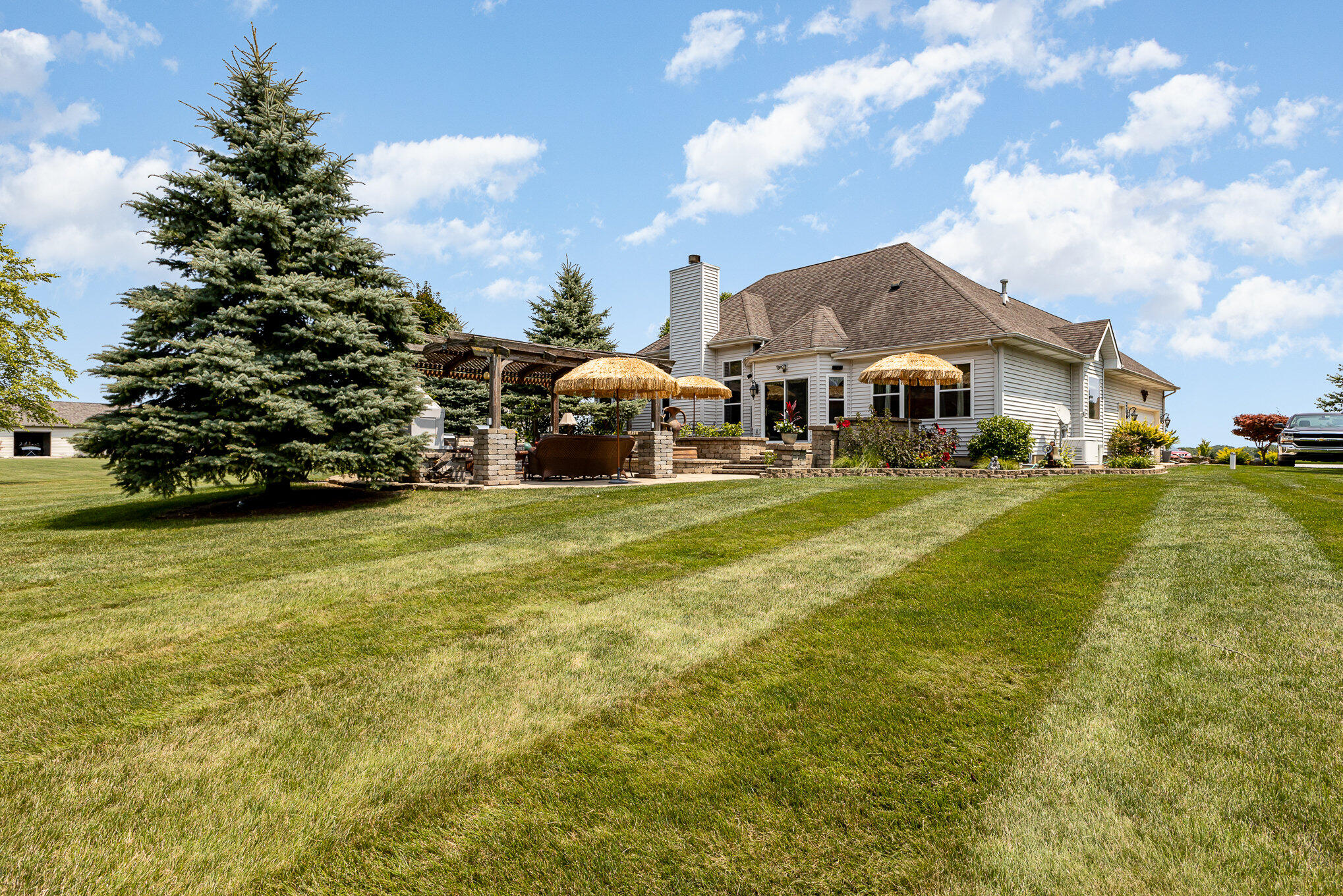 290 S Fieldstone Drive