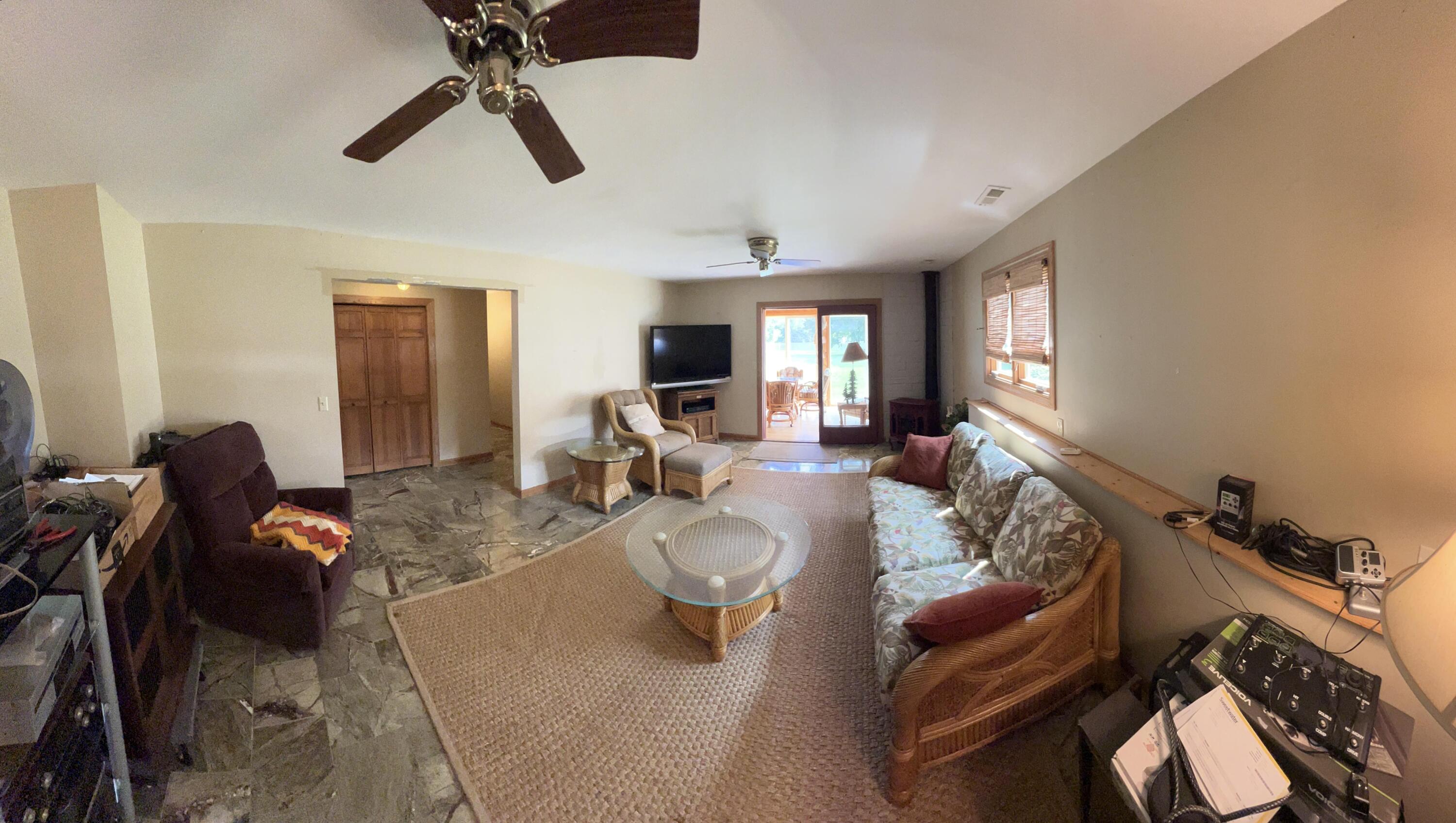 1576 Sunnyslope Drive