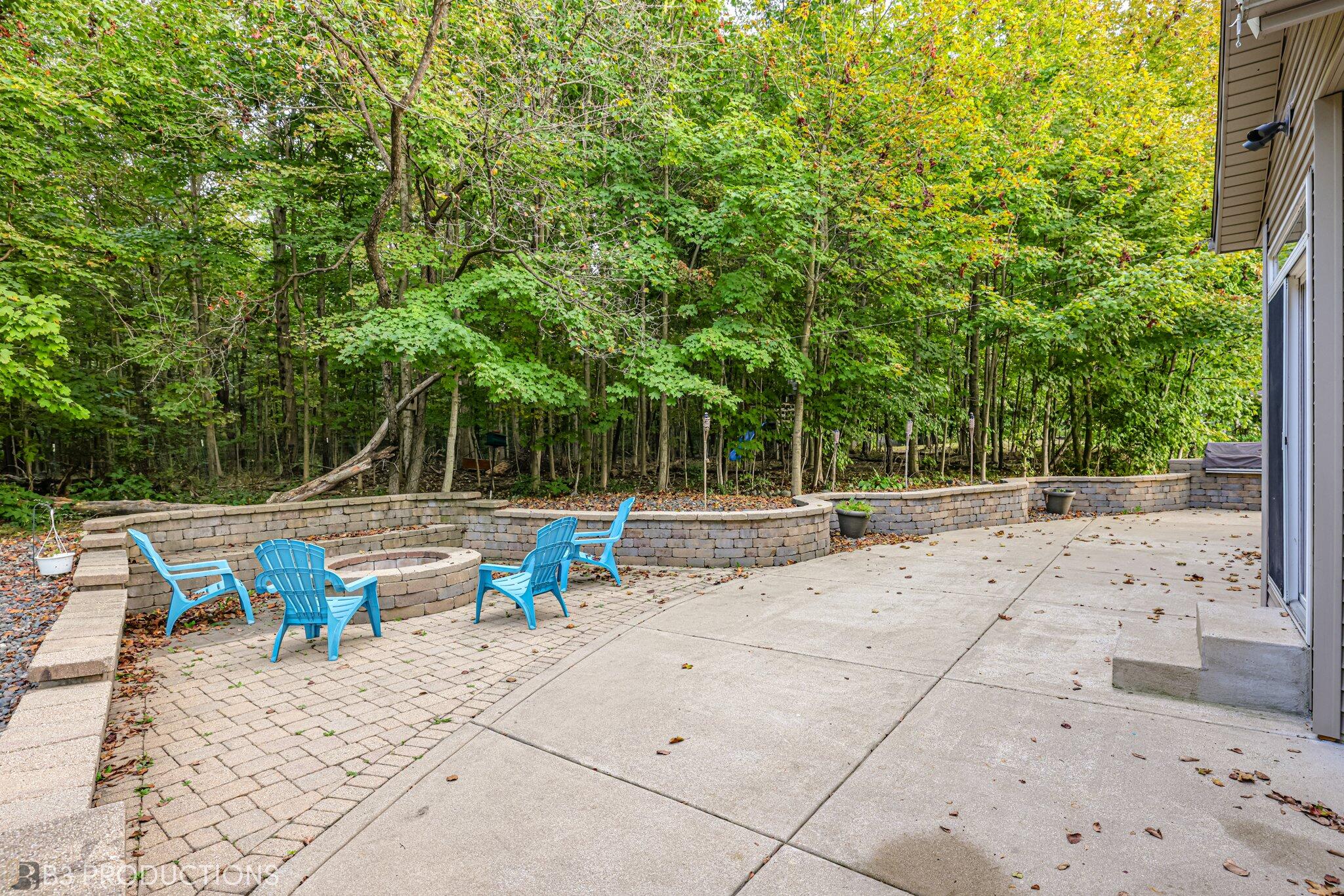272 Castlewood Drive
