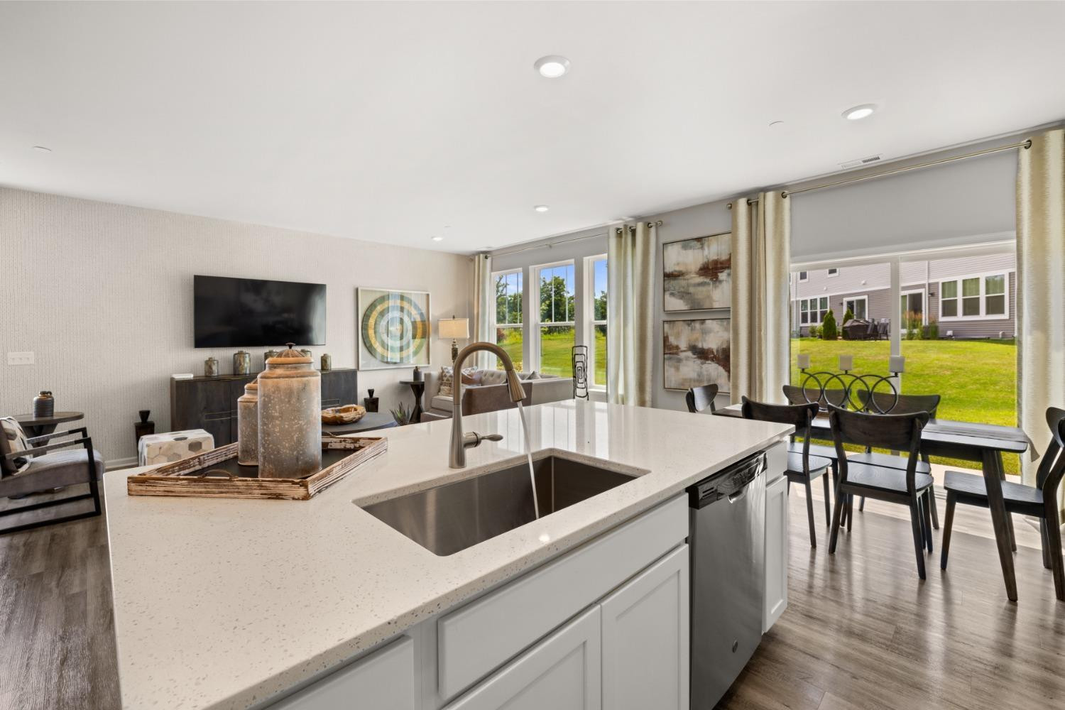 8390 Kannon Drive