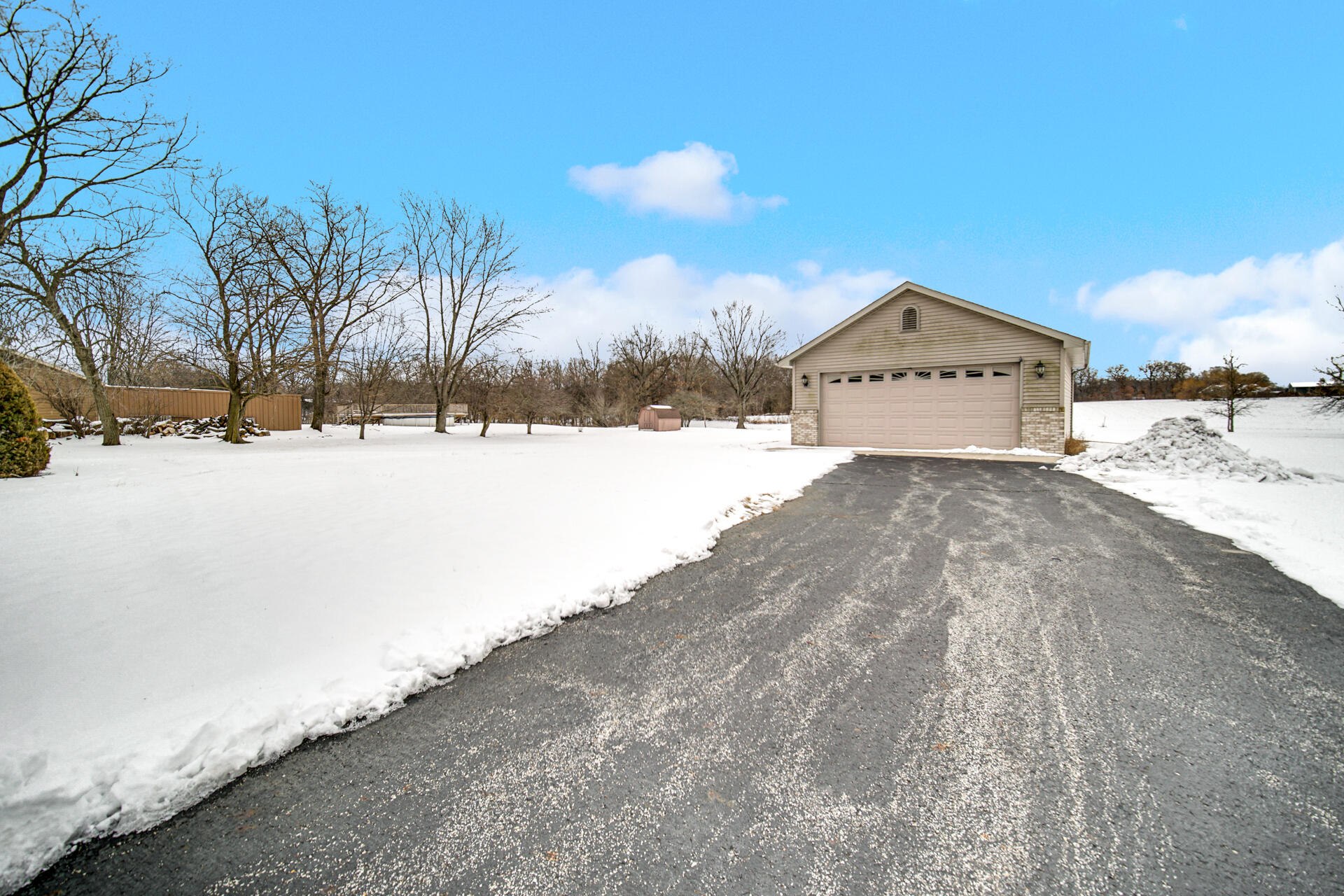4829 W Main Street