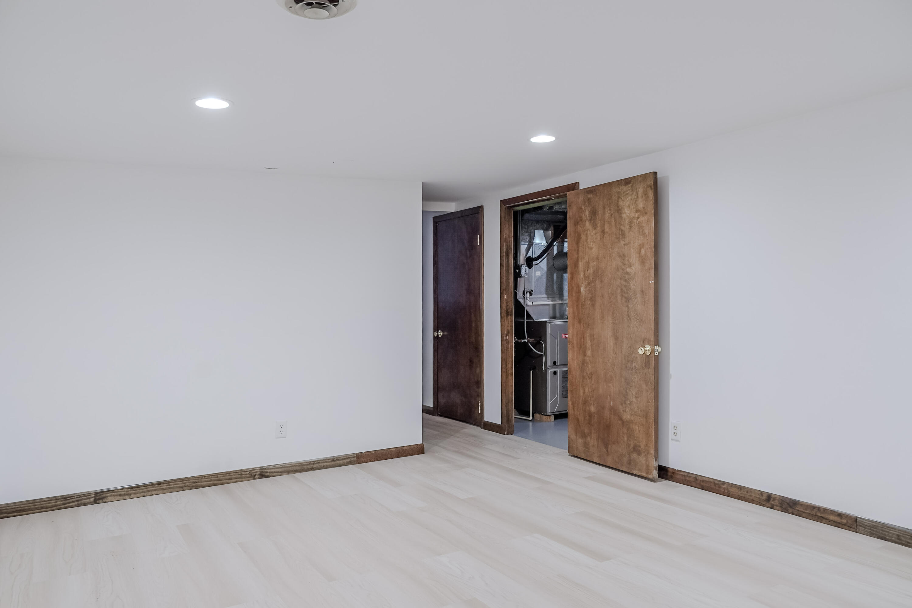 1407 Oriole Drive