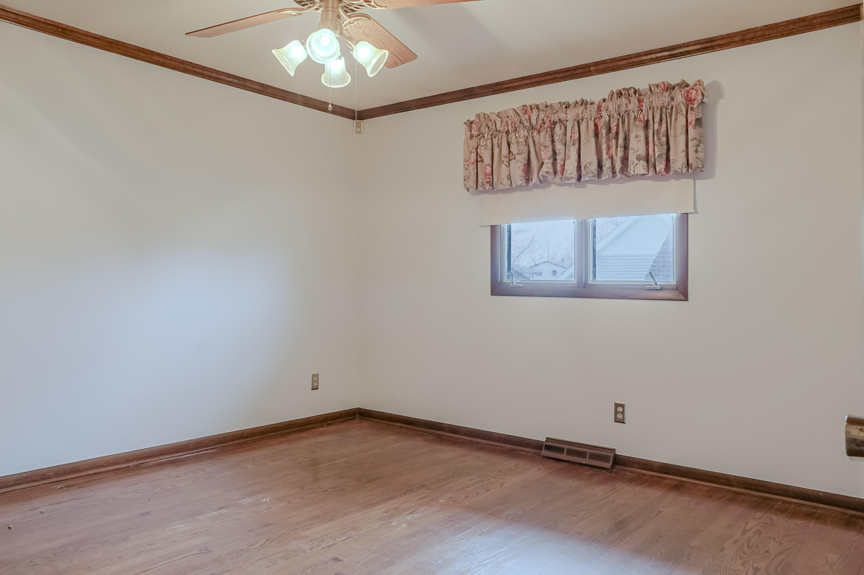 1407 Oriole Drive