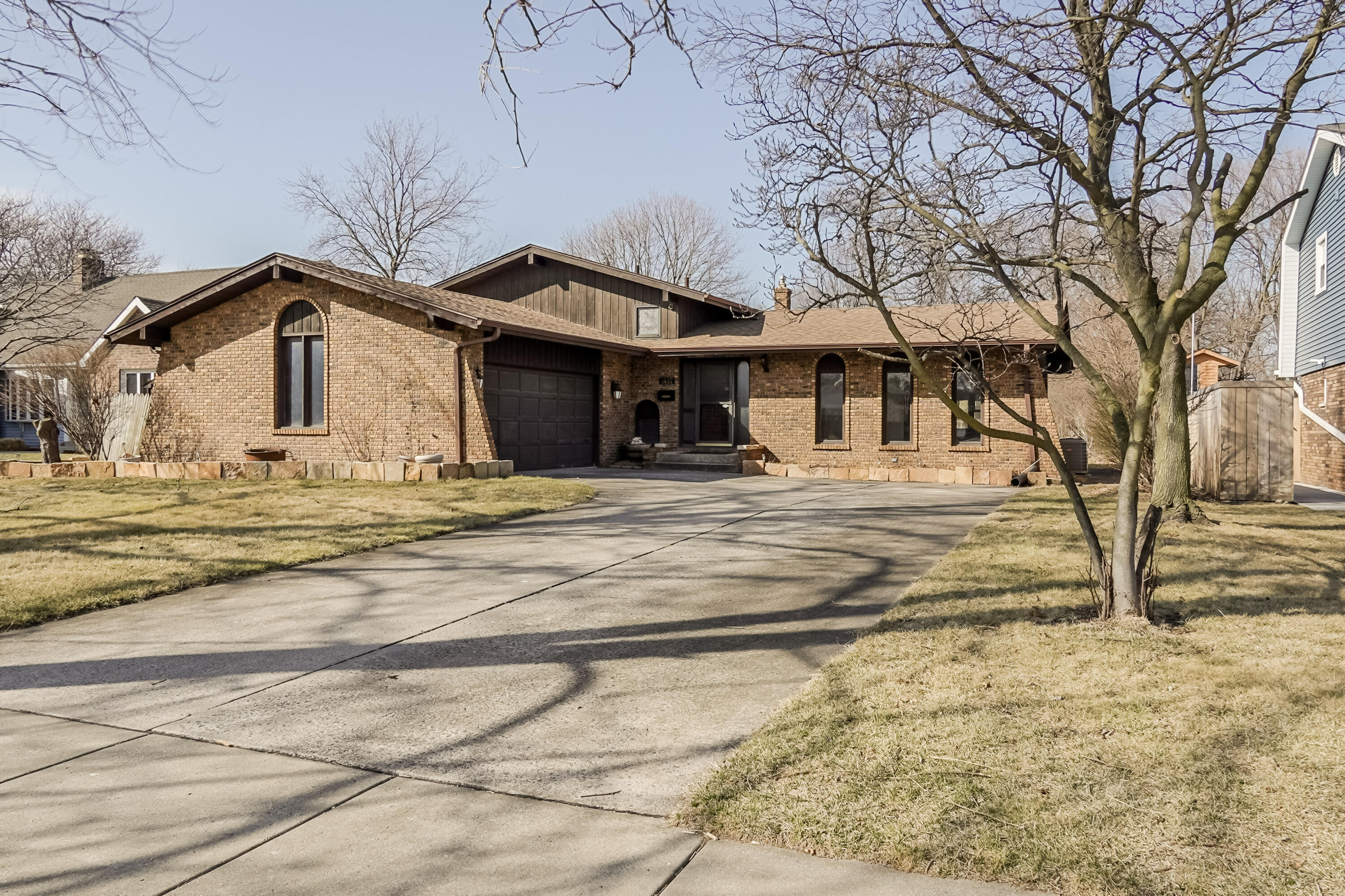 1407 Oriole Drive