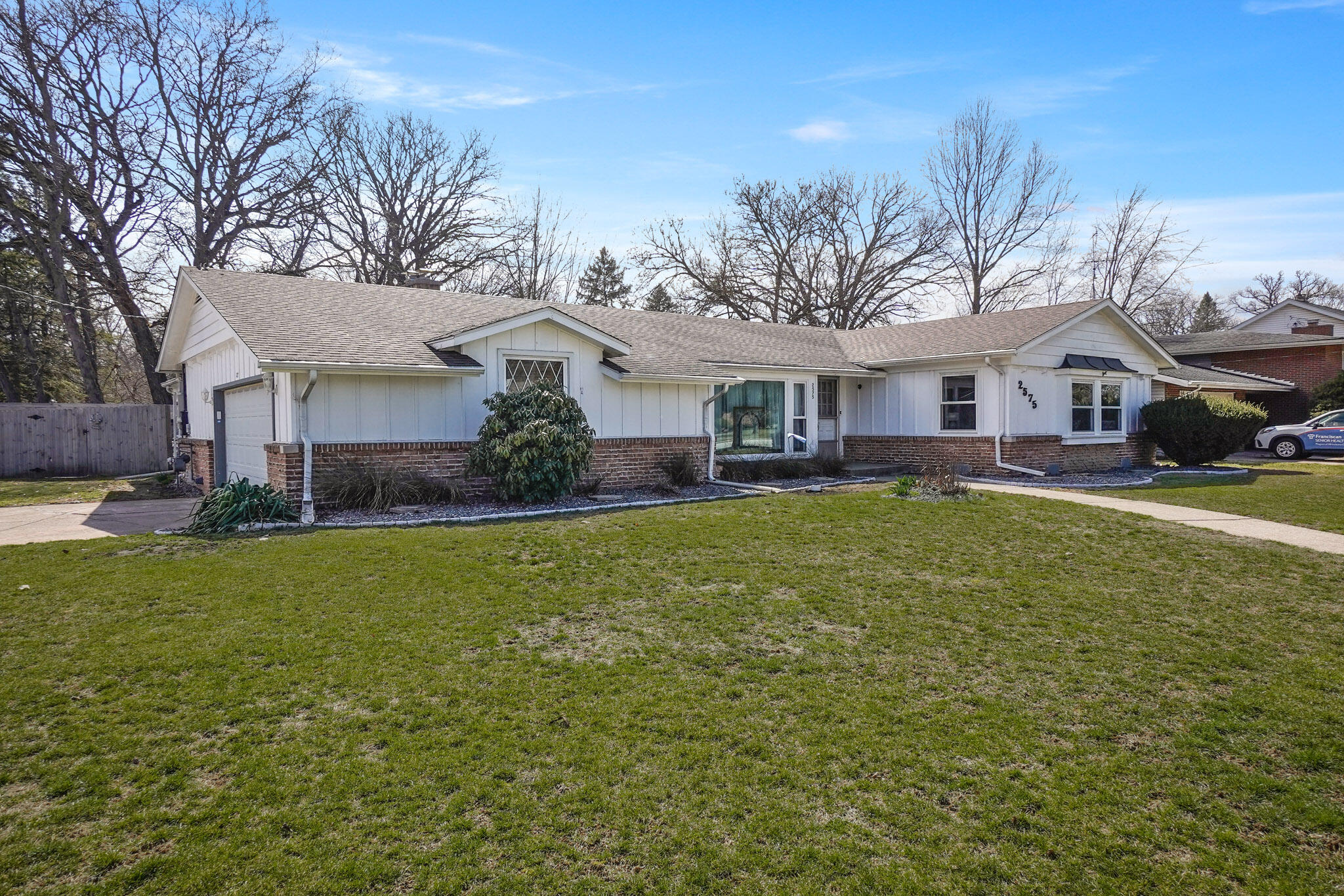 2575 W 65th Avenue
