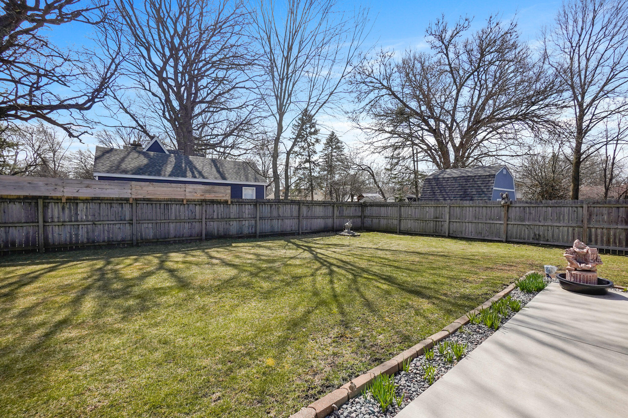2575 W 65th Avenue