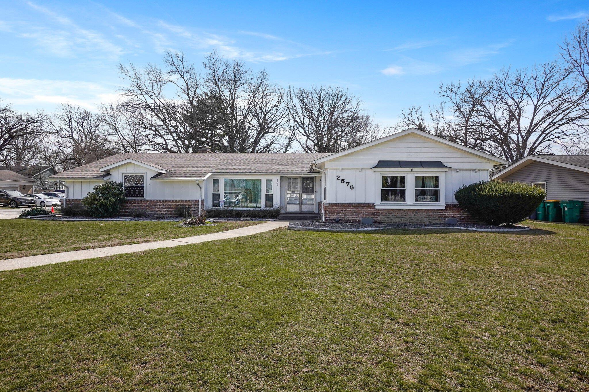 2575 W 65th Avenue