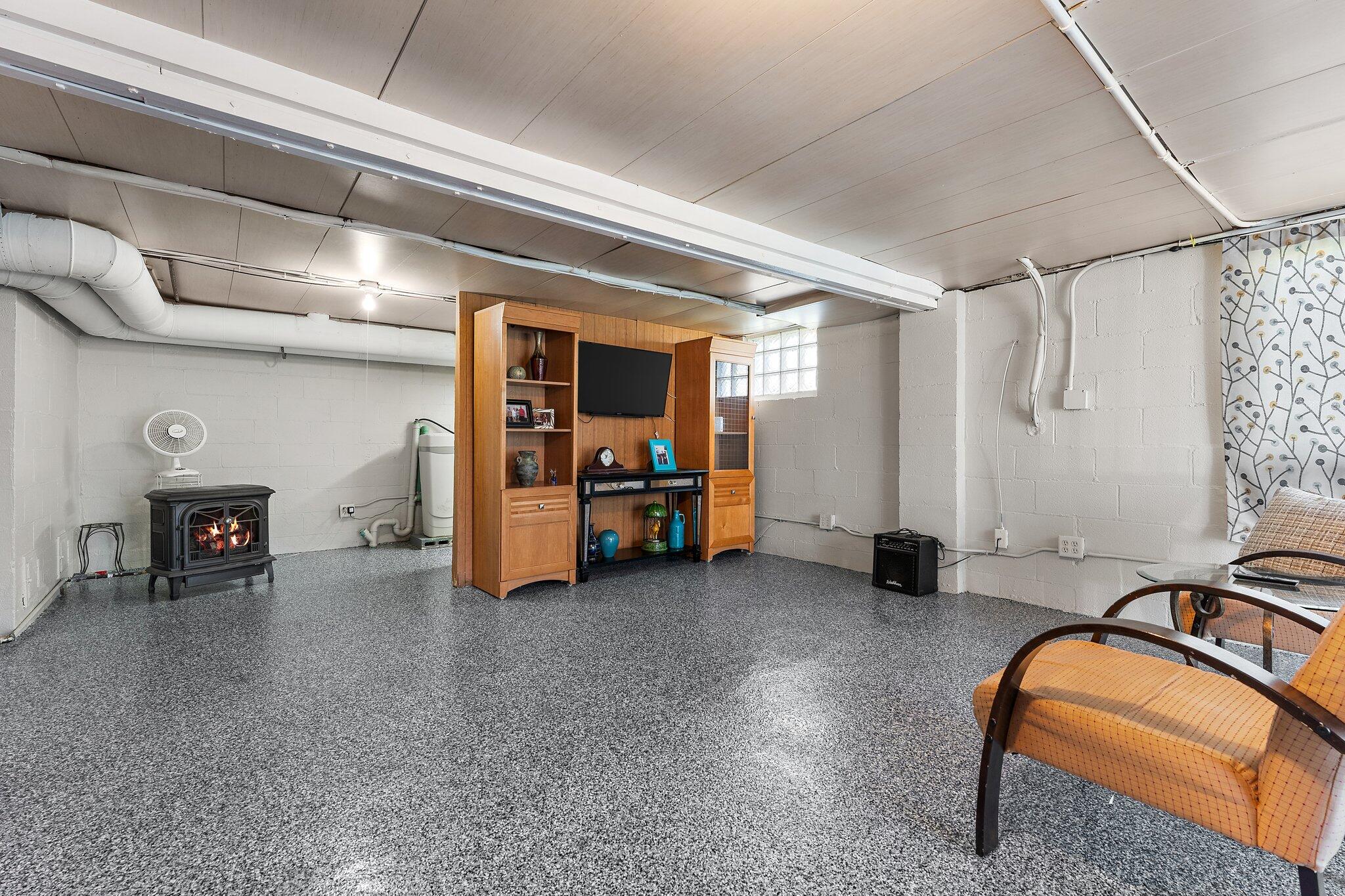 13611 Cedar Street