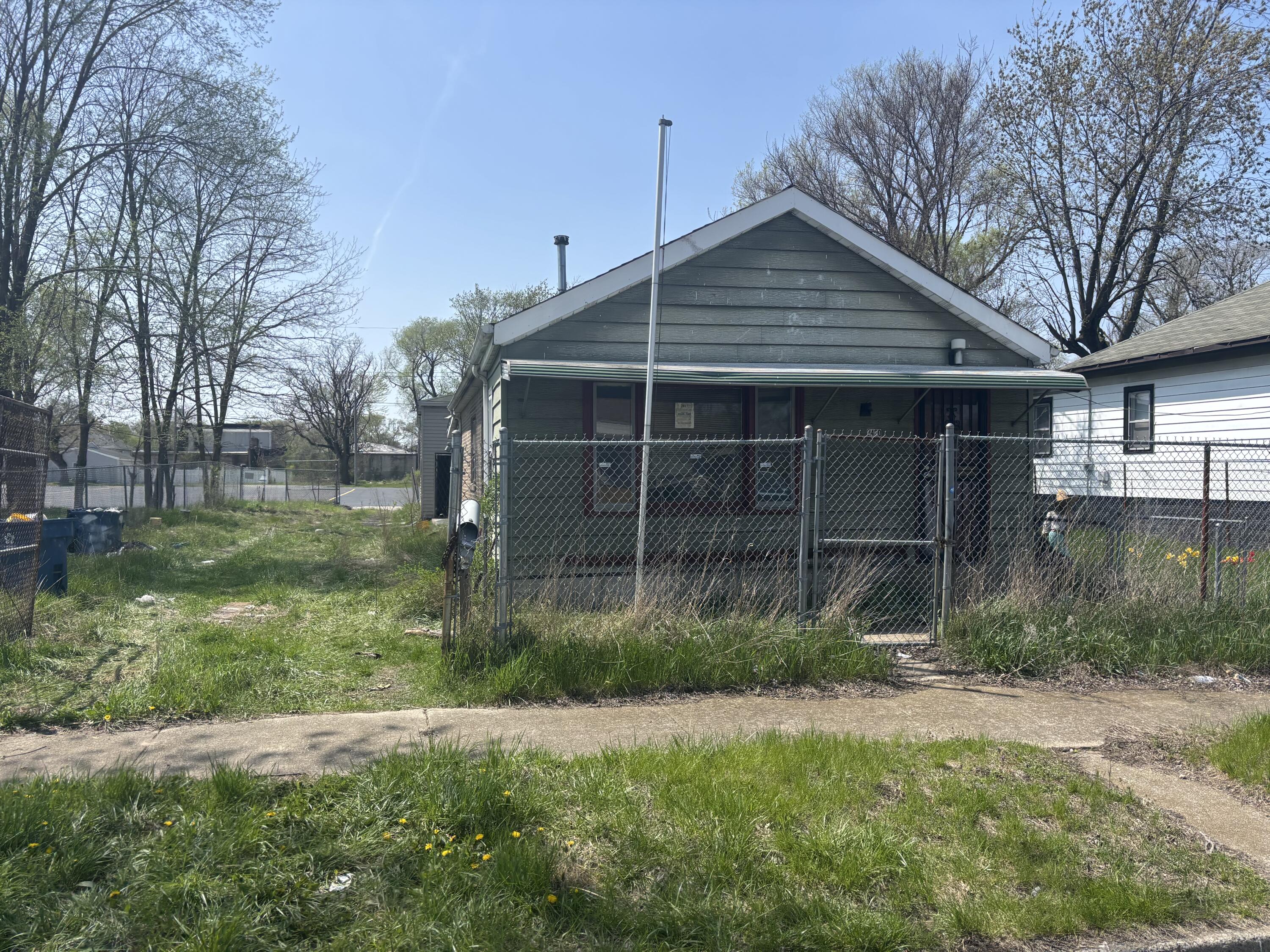 2420 Connecticut Street