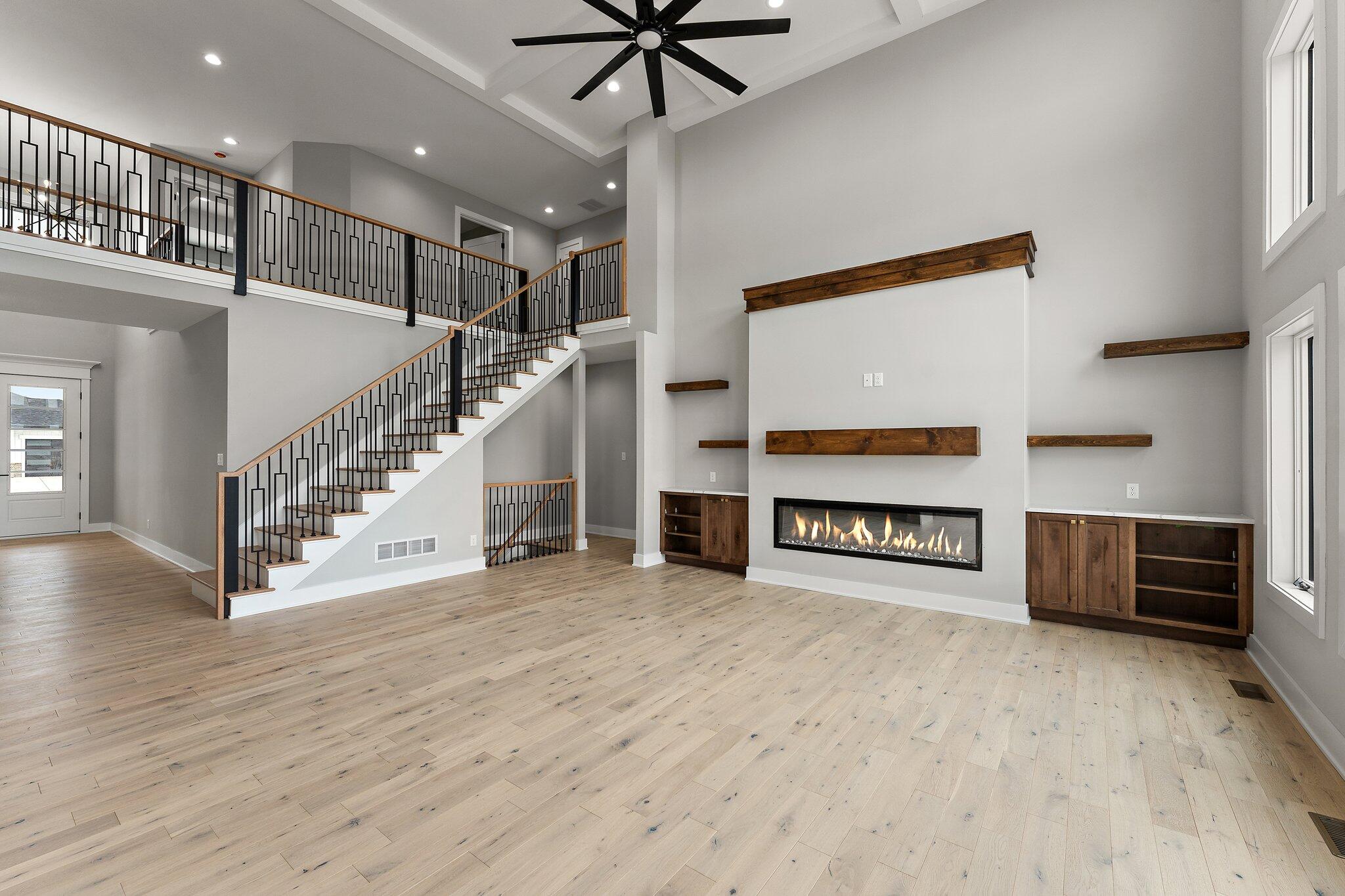 9201 Iris Drive