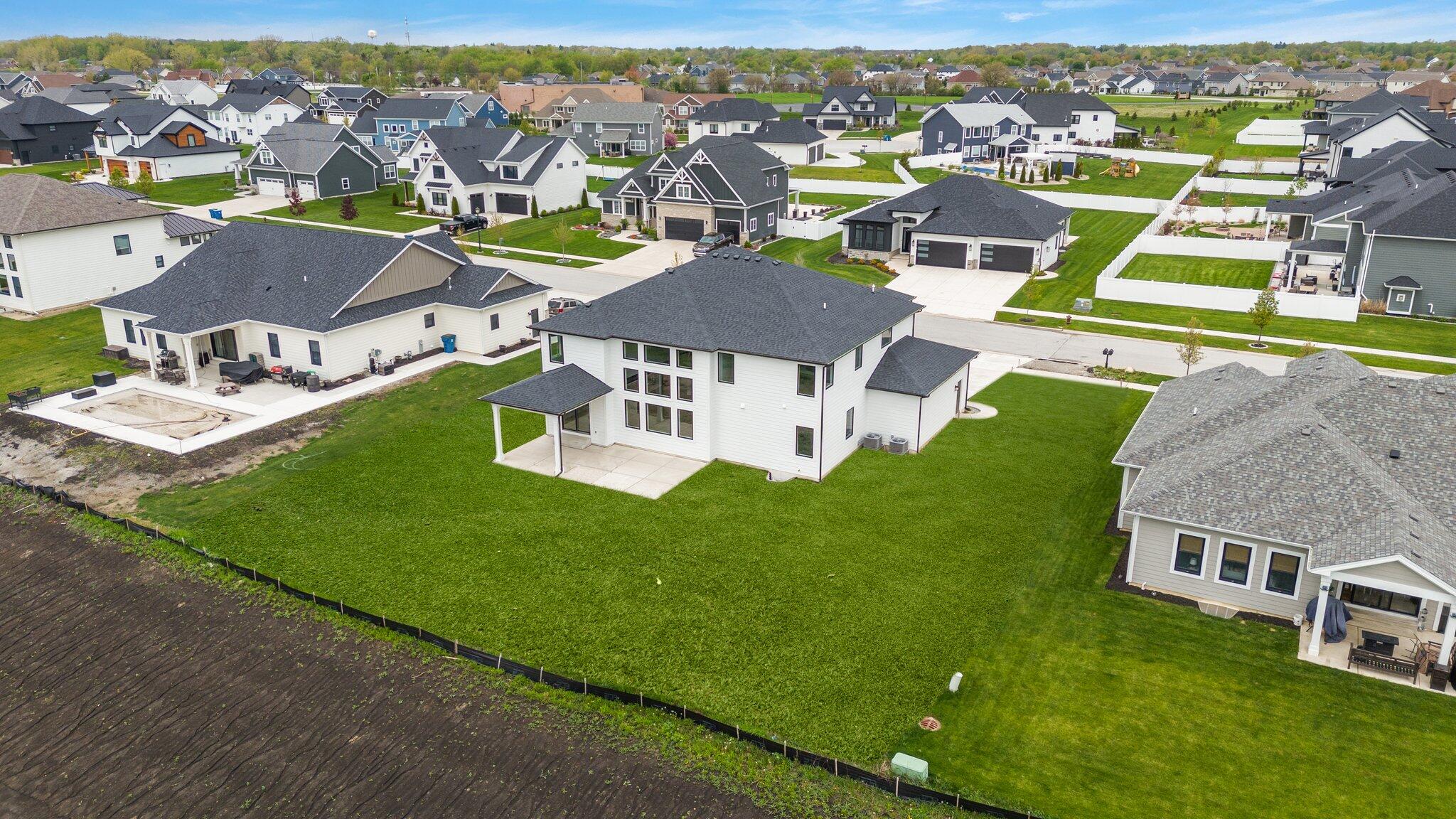 9201 Iris Drive