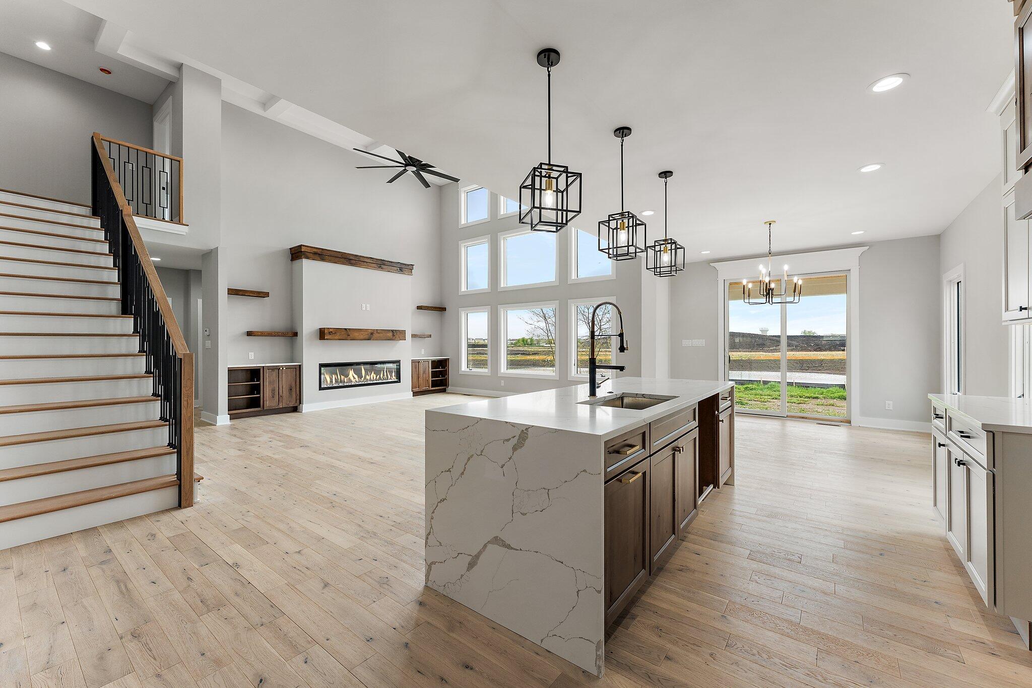 9201 Iris Drive