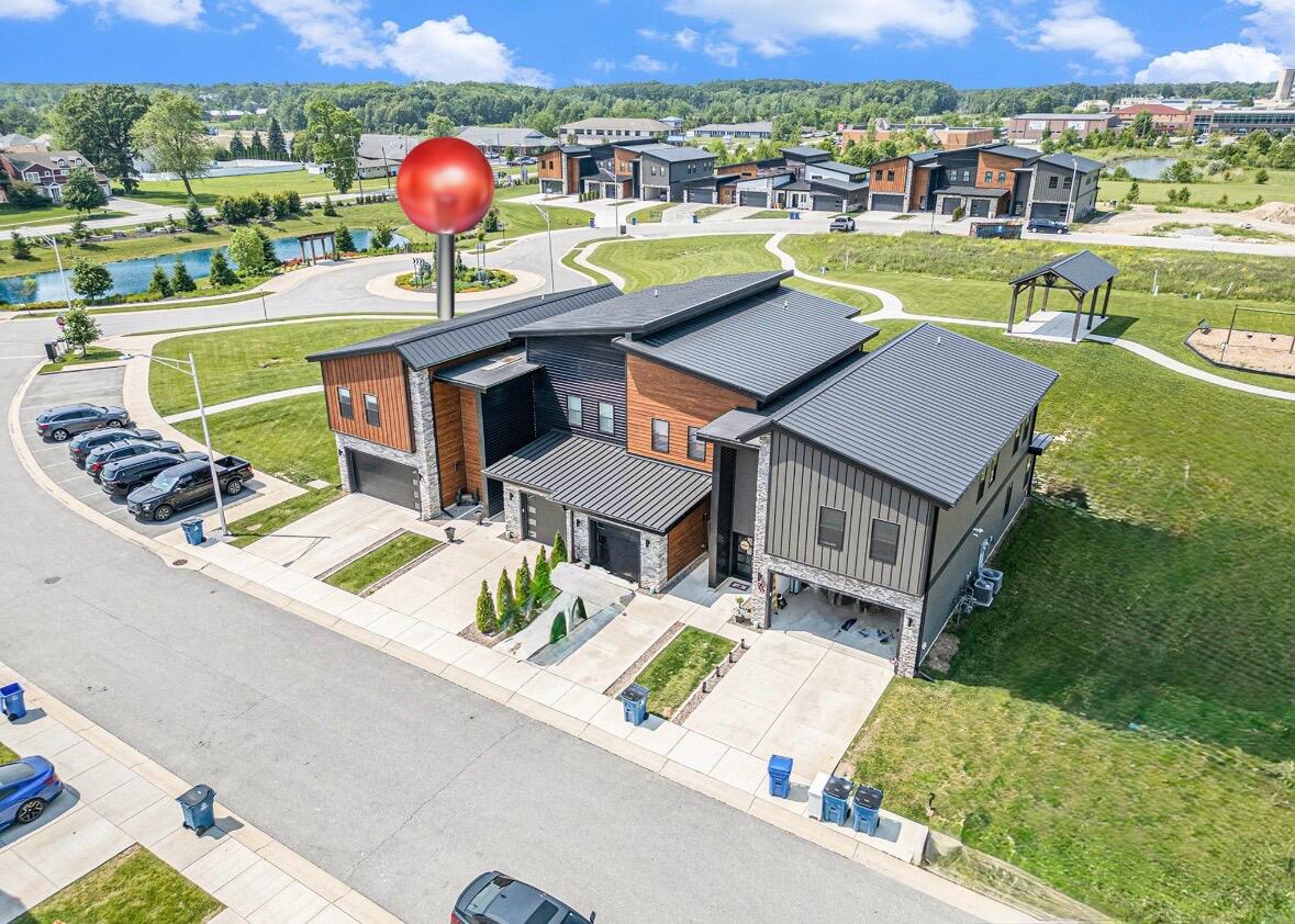 268 Nomo Place