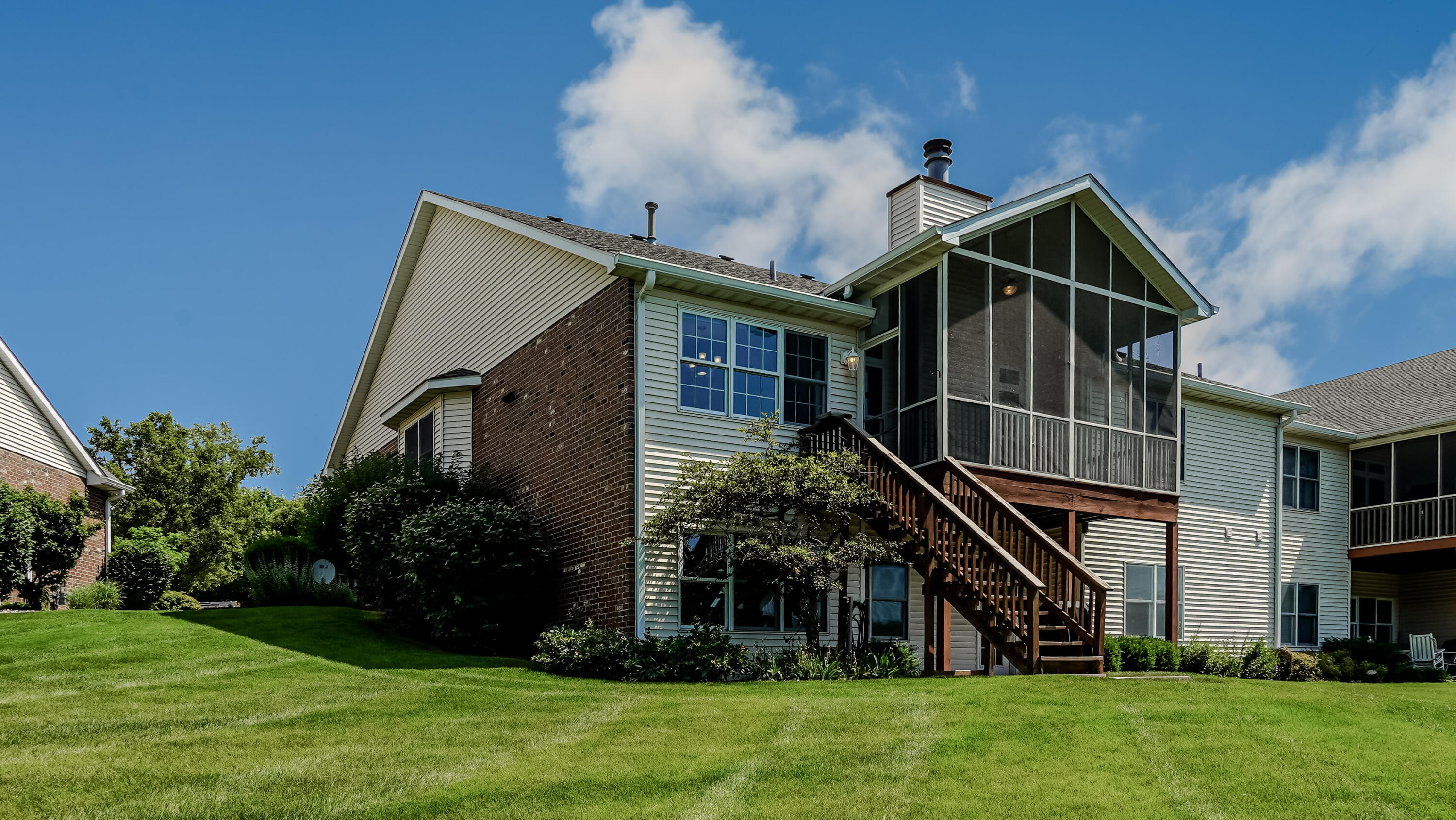 960 Ryan Court