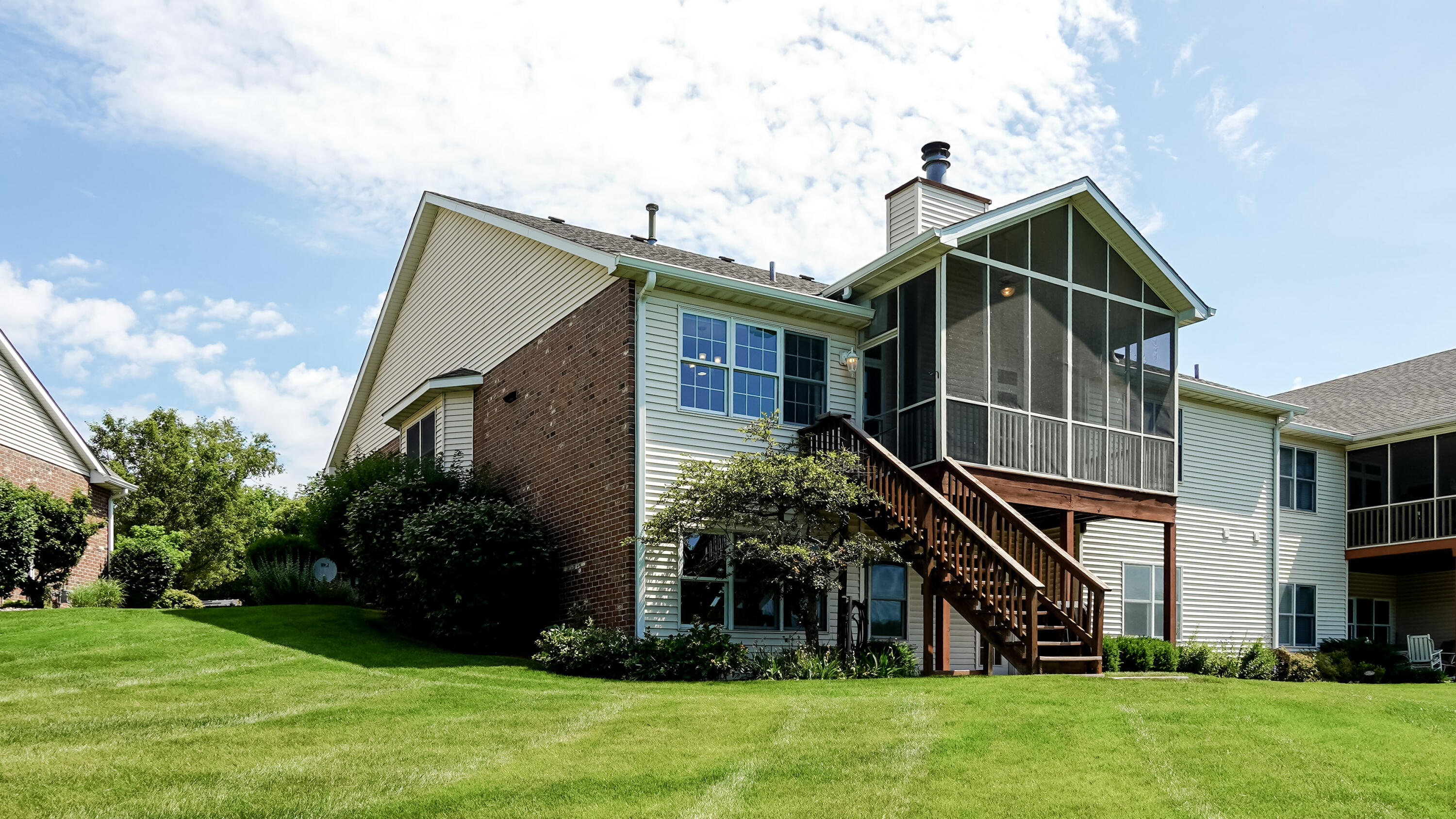 960 Ryan Court