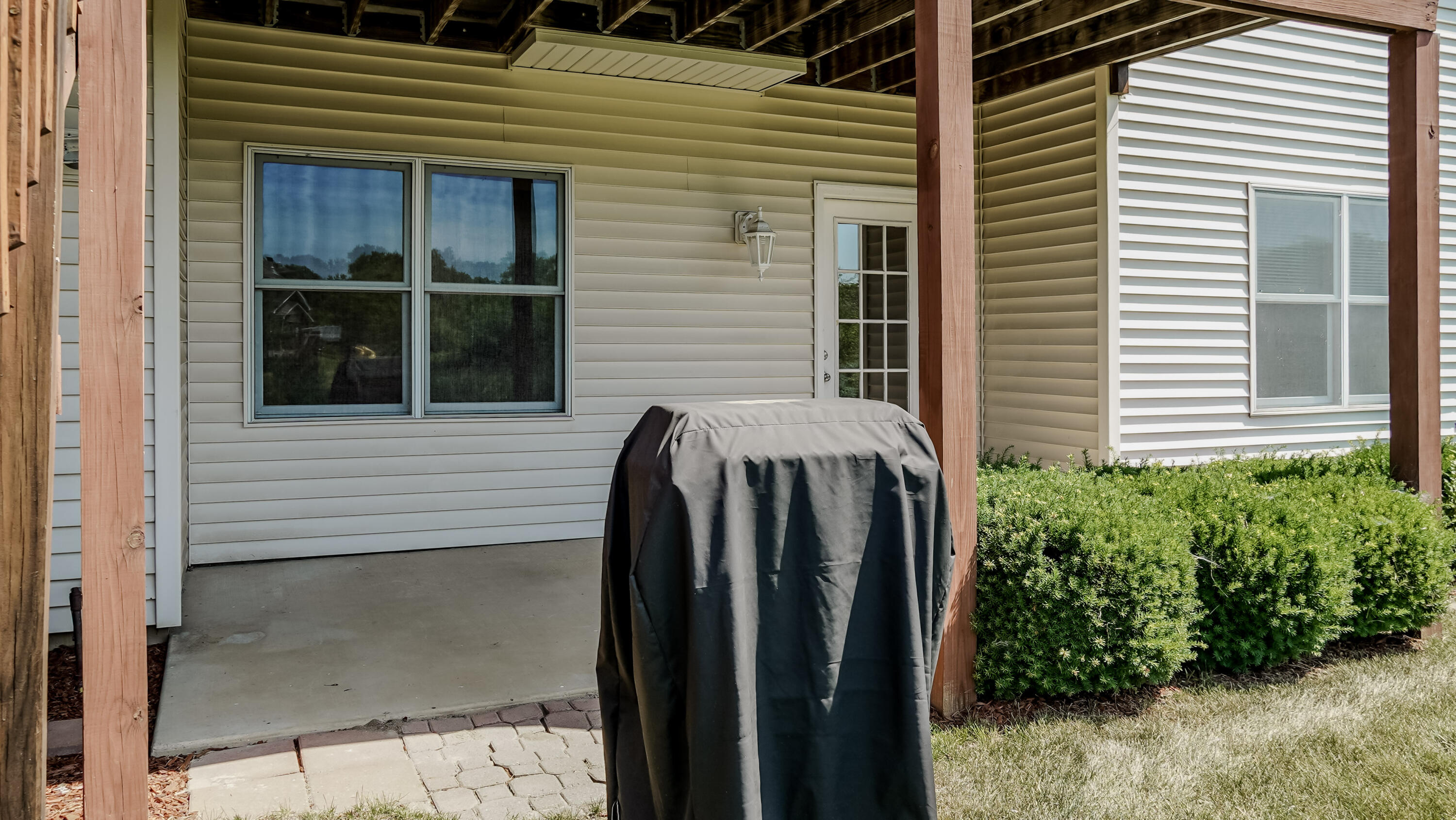 960 Ryan Court