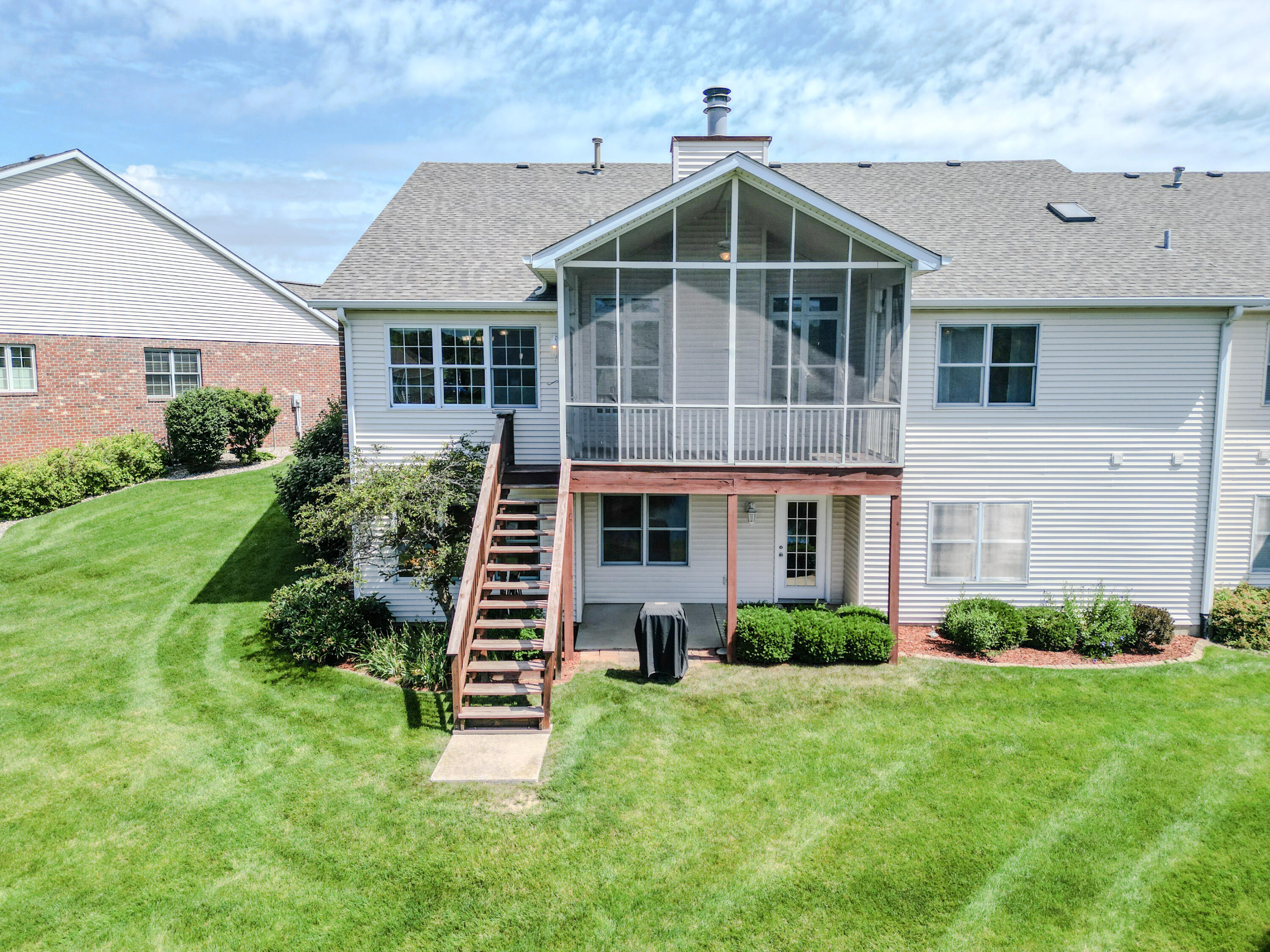 960 Ryan Court