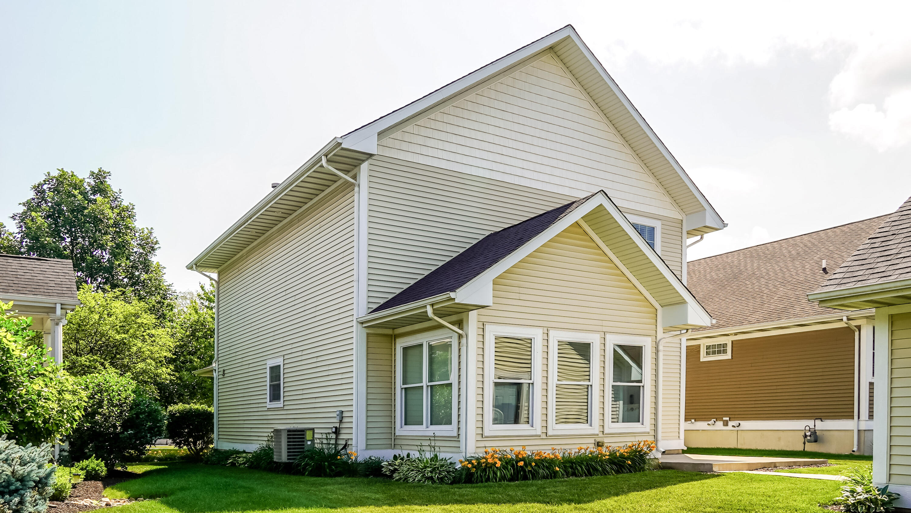 1162 Chesterfield Avenue