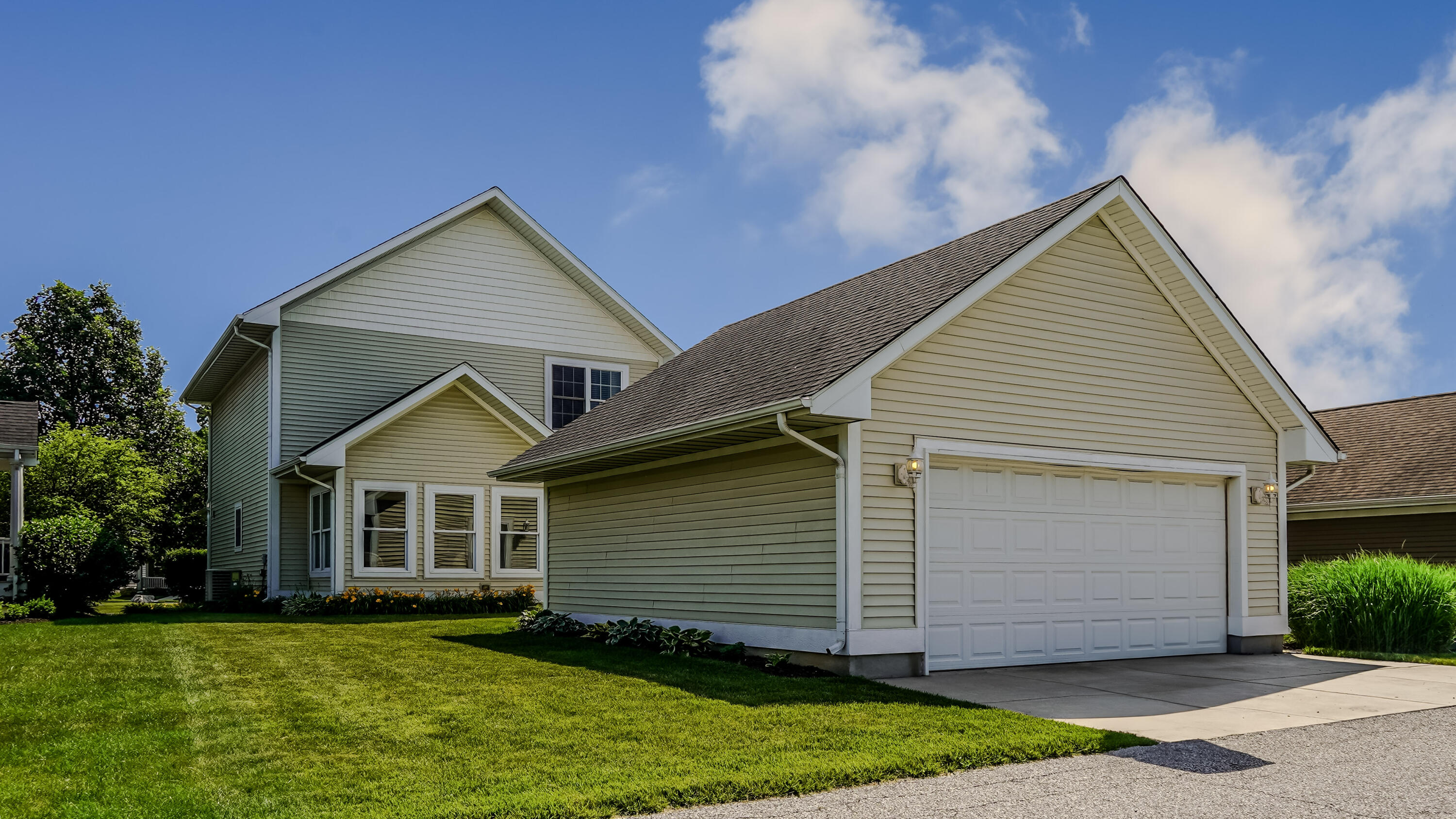 1162 Chesterfield Avenue