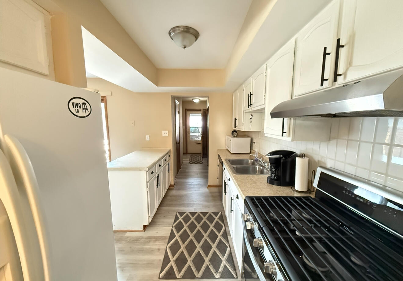 2575 Brookwood Drive