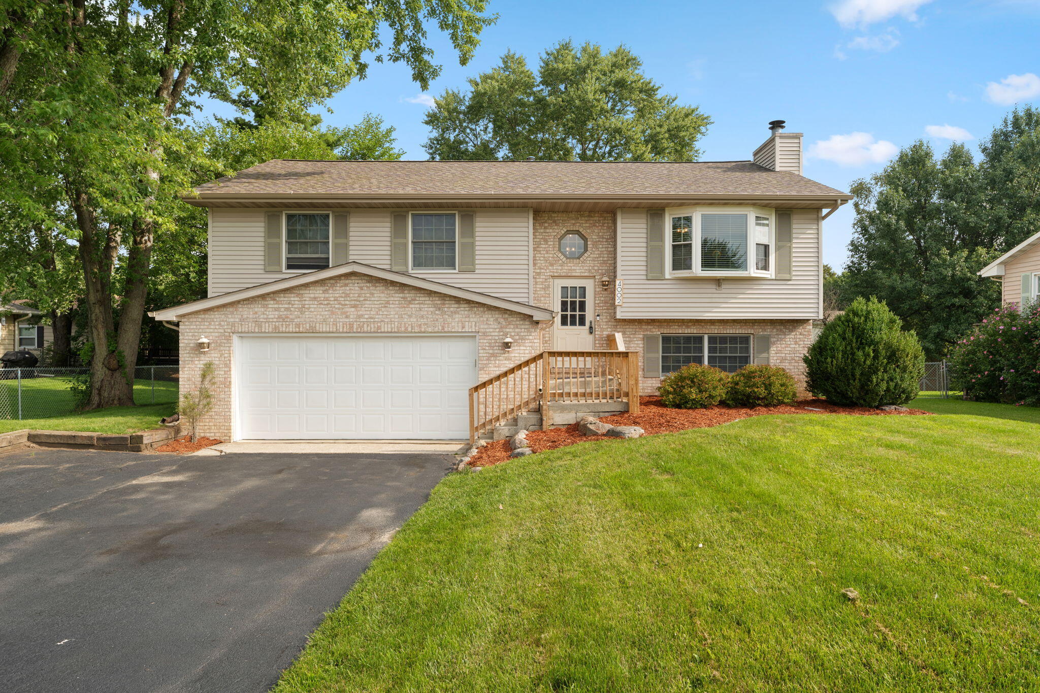 4002 Willowood Court