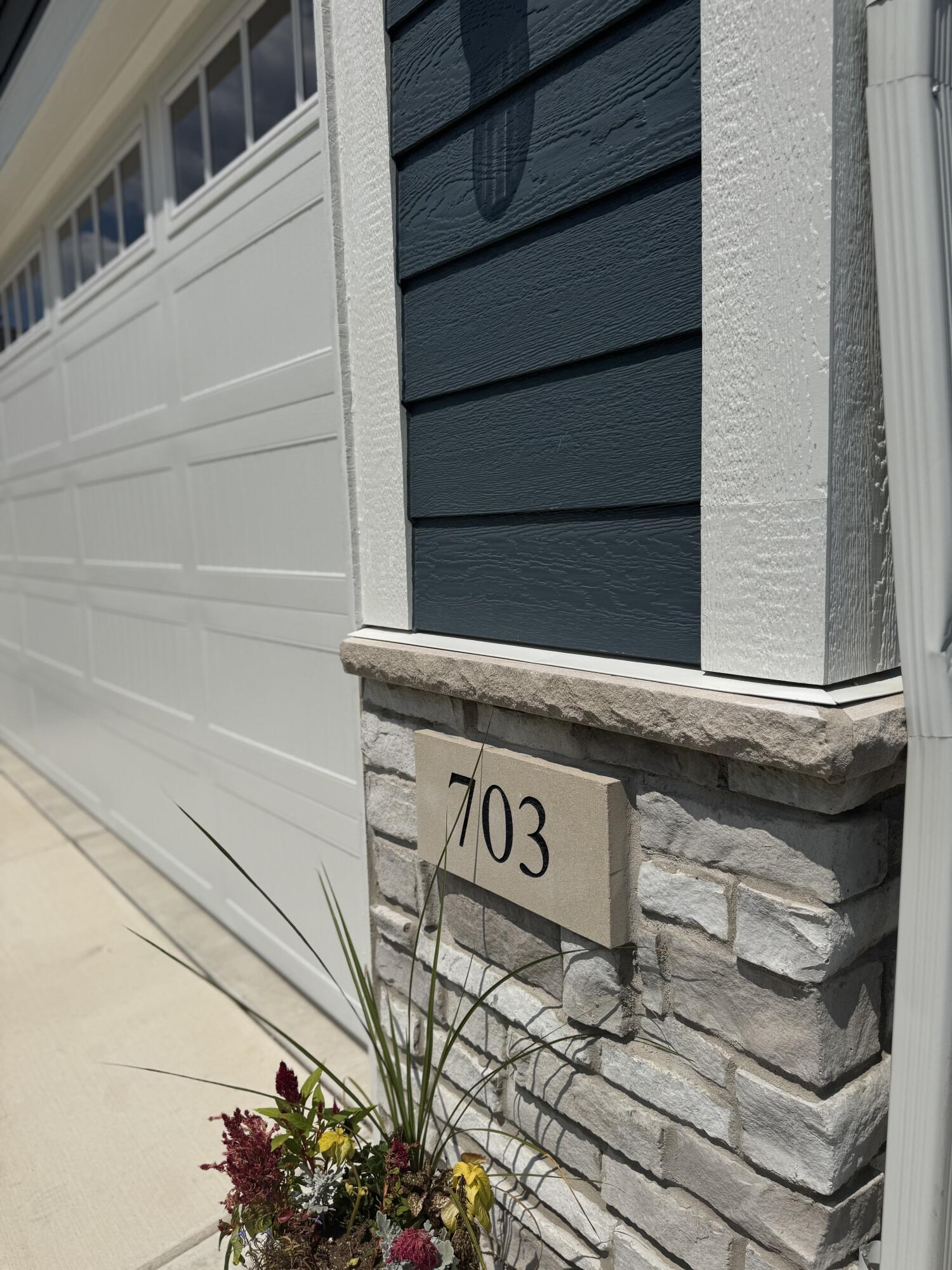 703 Verdano Terrace