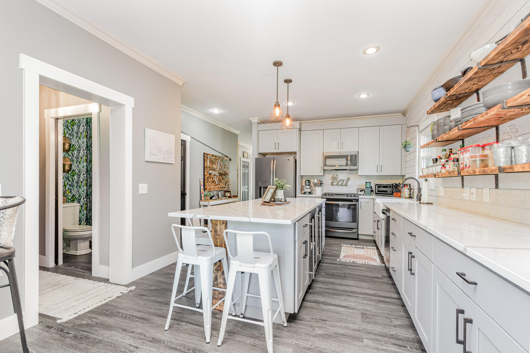 2903 Sanderling Avenue