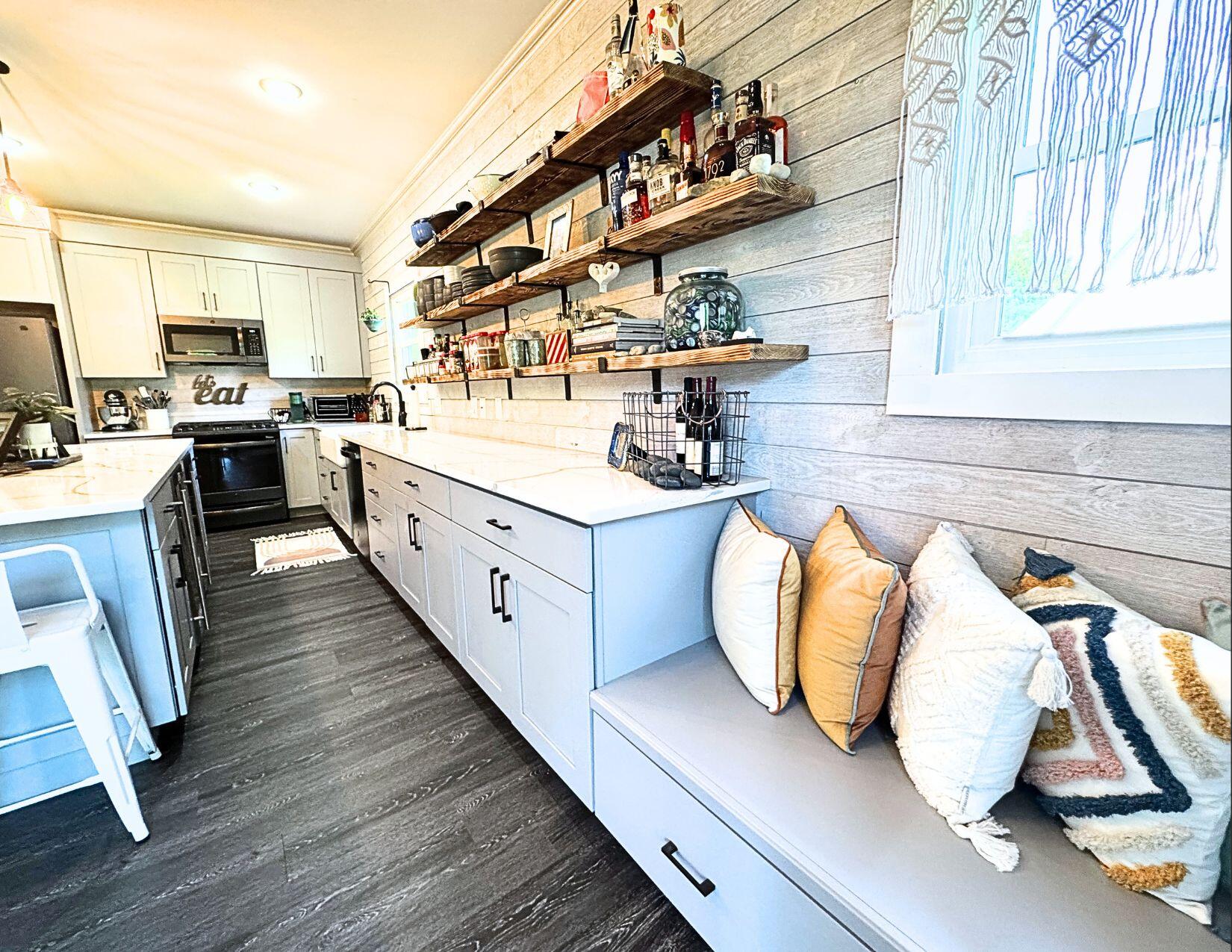 2903 Sanderling Avenue