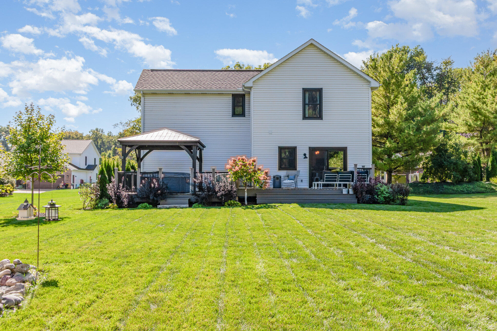 2903 Sanderling Avenue