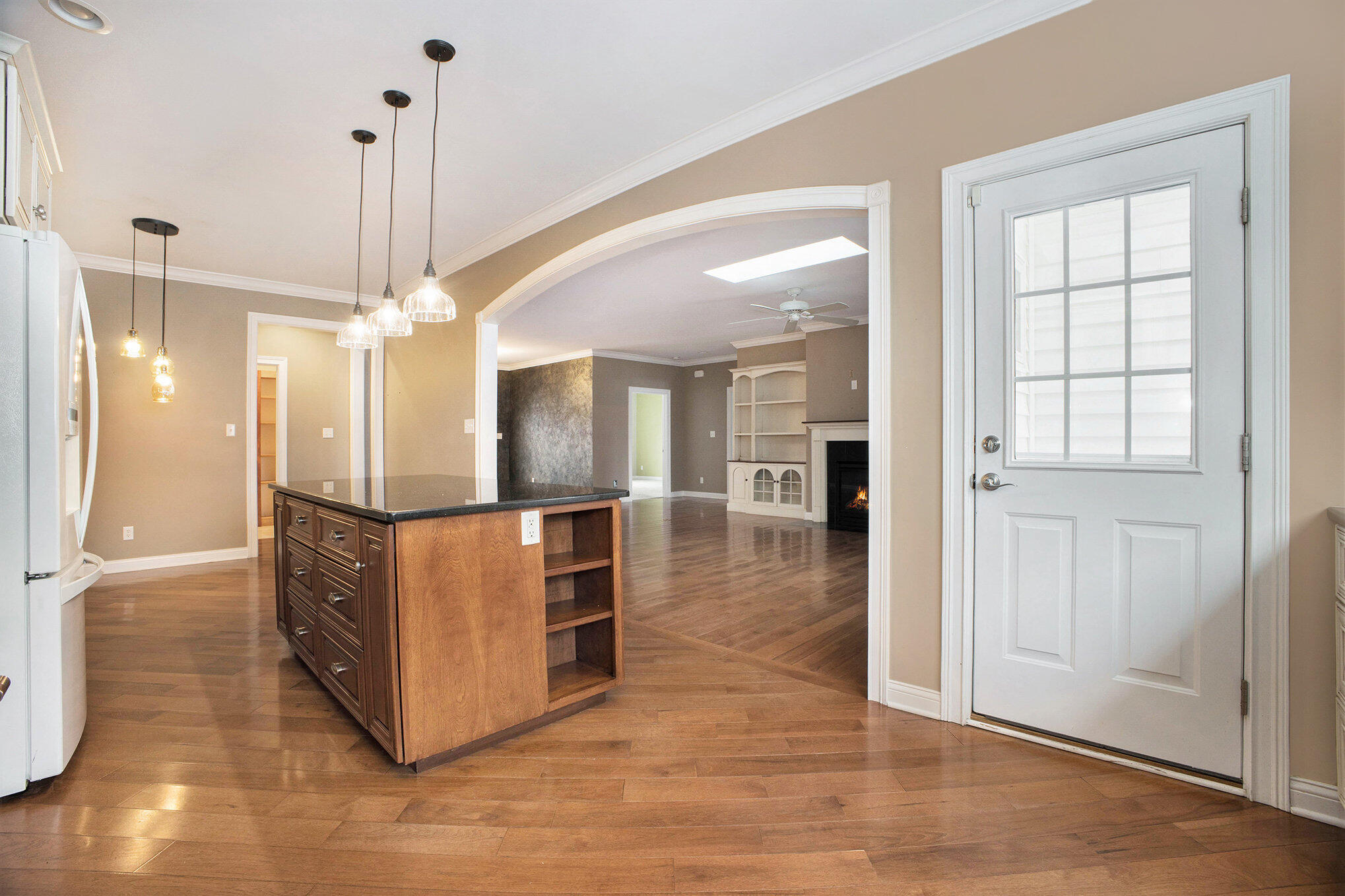 10198 California Street